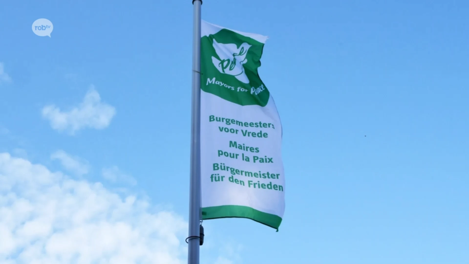 Leuven hangt vlag uit om slachtoffers atoombommen WO II te herdenken