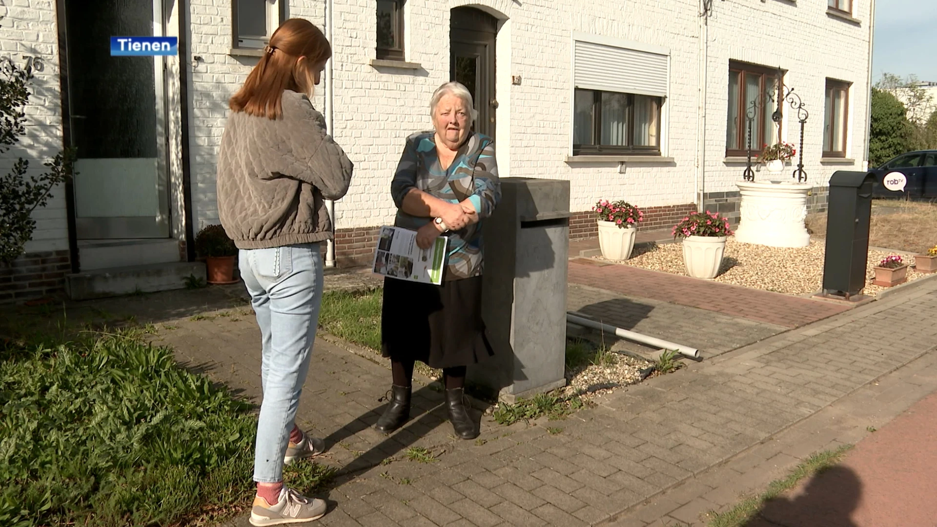 Omwonenden moeten voorzichtig zijn met roetdeeltjes in hun tuinen en op straat: "Ineens zag ik vanalles op mijn auto vliegen"