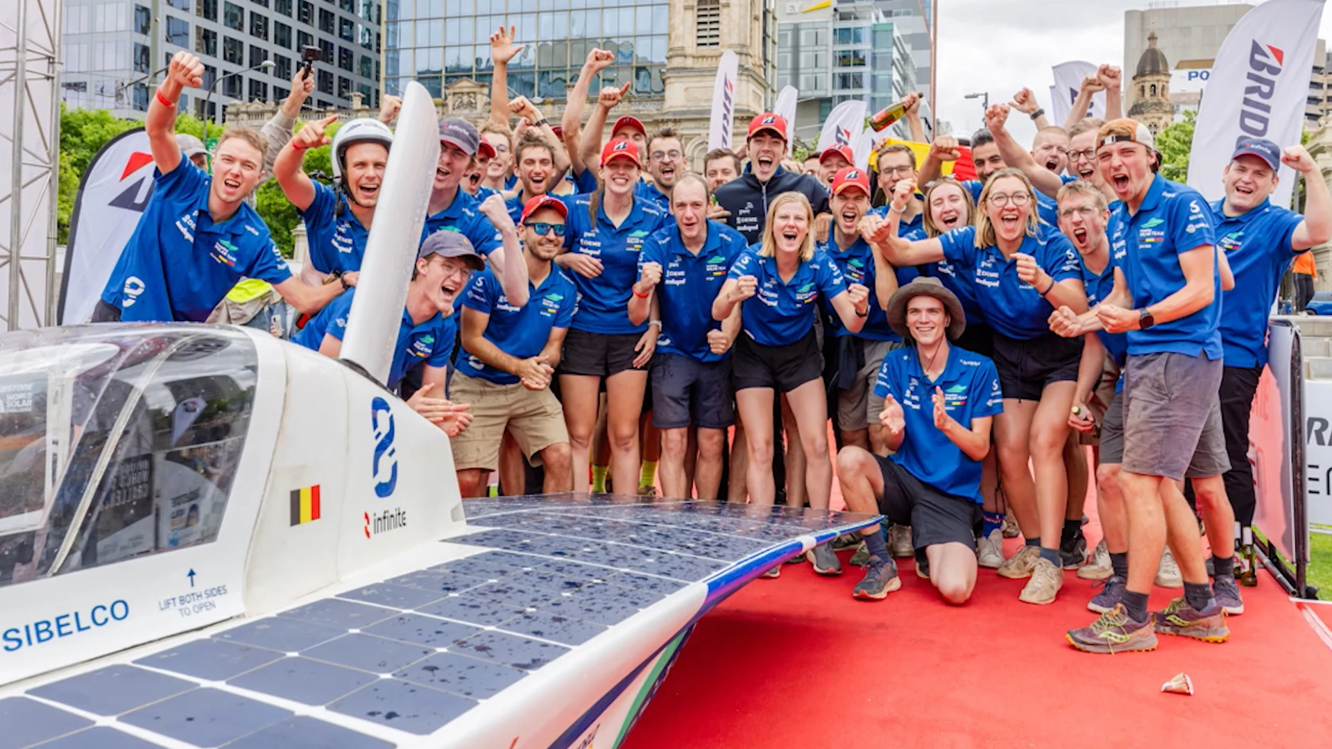 Leuvens Solar Team pakt tweede wereldtitel in Australië