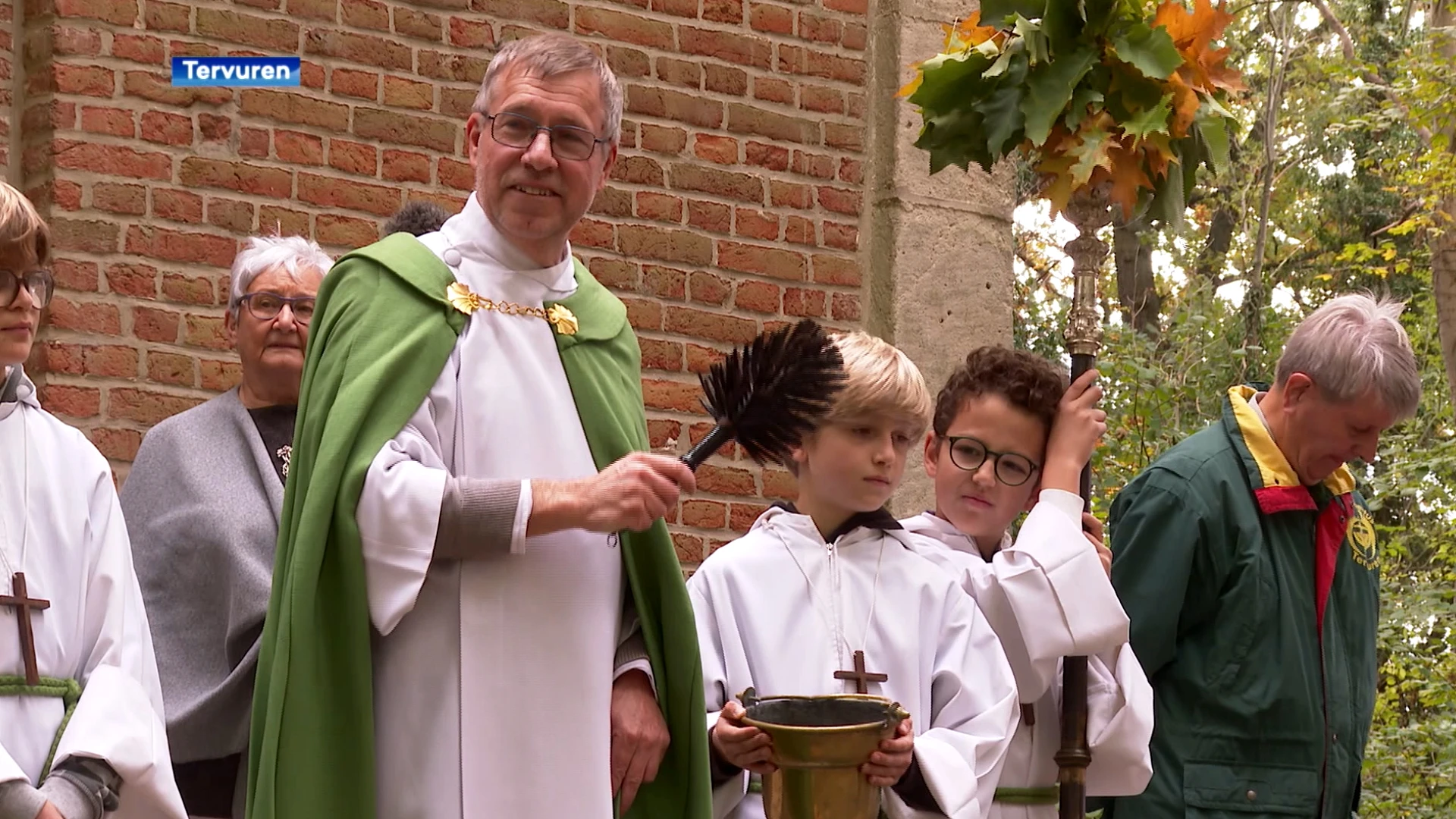 Huisdieren gezegend tijdens jaarlijkse Sint-Hubertusviering in Tervuren