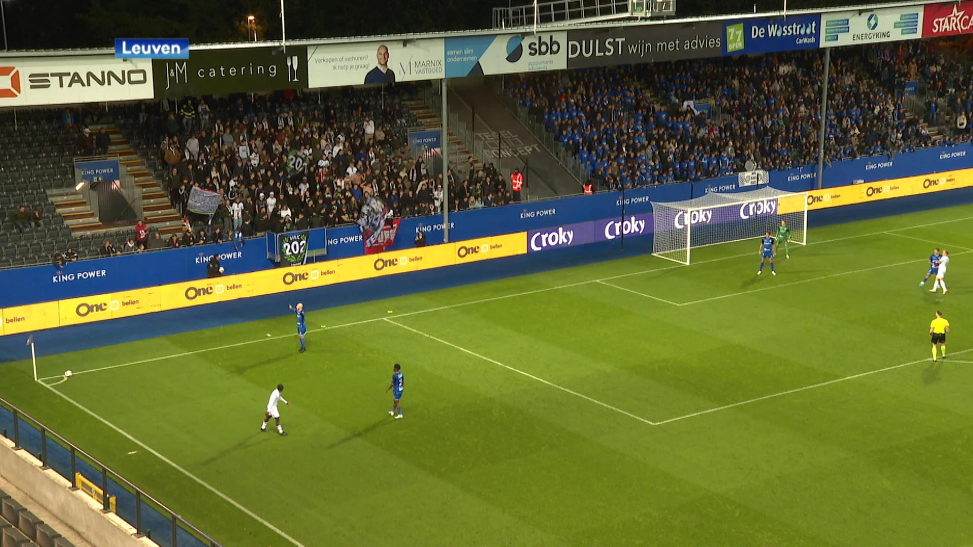 BEKIJK: OH Leuven doet wat het moet doen tegen Elene-Grotenberge en bekert verder (5-0): "Spelers duidelijk gemaakt dat teams zoals OHL de beker kunnen winnen"