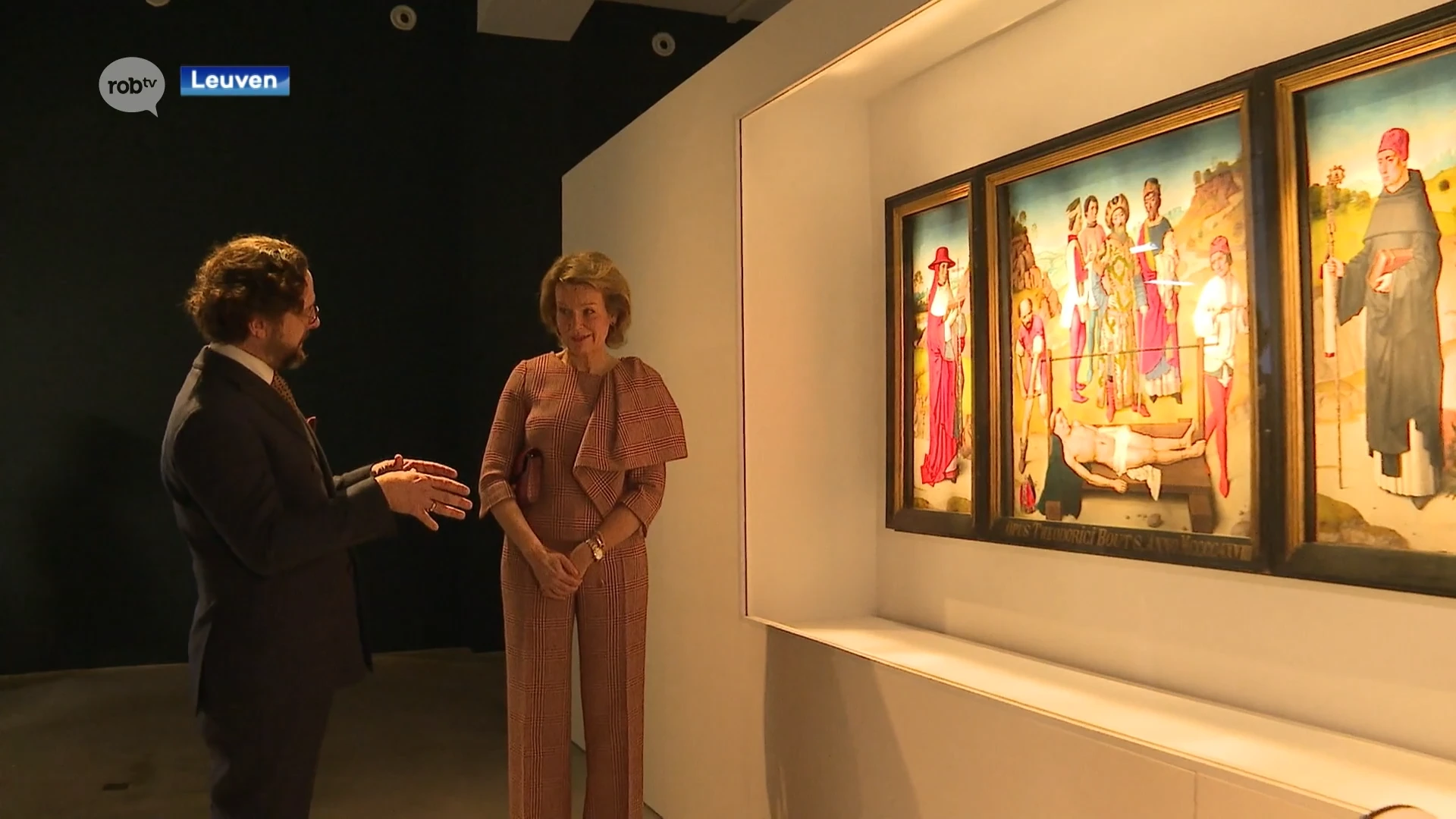 Koningin Mathilde bezoekt tentoonstelling over Dieric Bouts in M Museum in Leuven