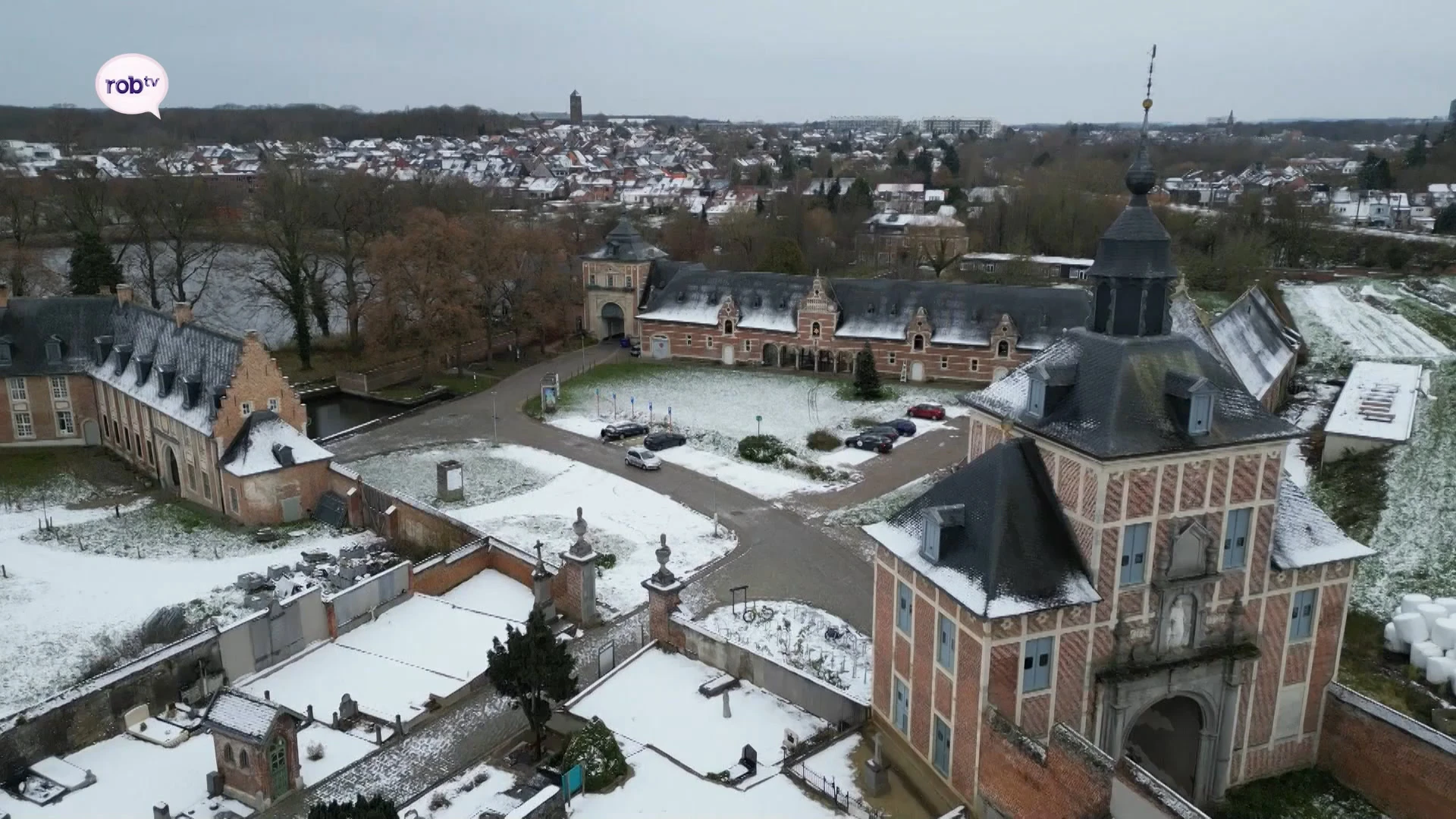 Beiaardier van Abdij van Park speelt morgen kerstliederen tussen 16 u. en 17 u.