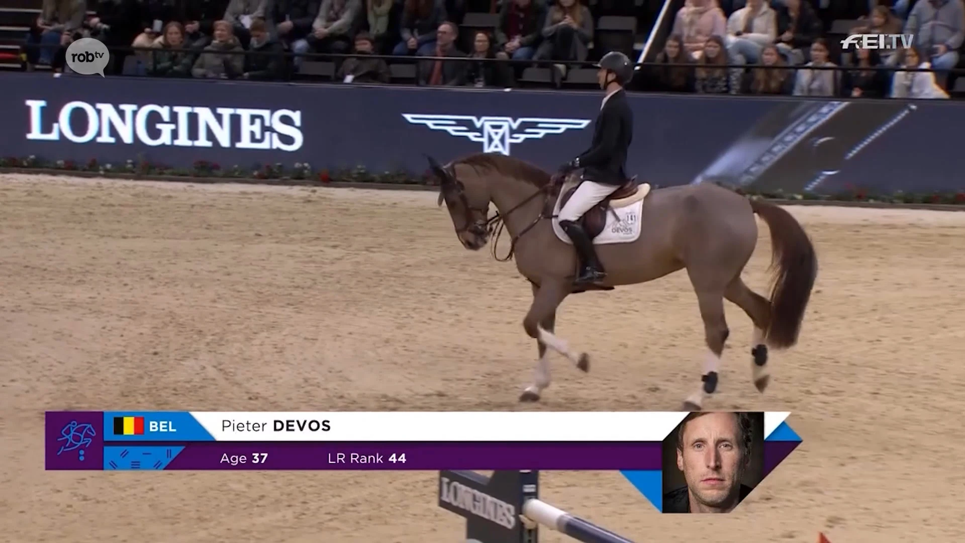 Pieter Devos wint wereldbekermanche jumping in Basel