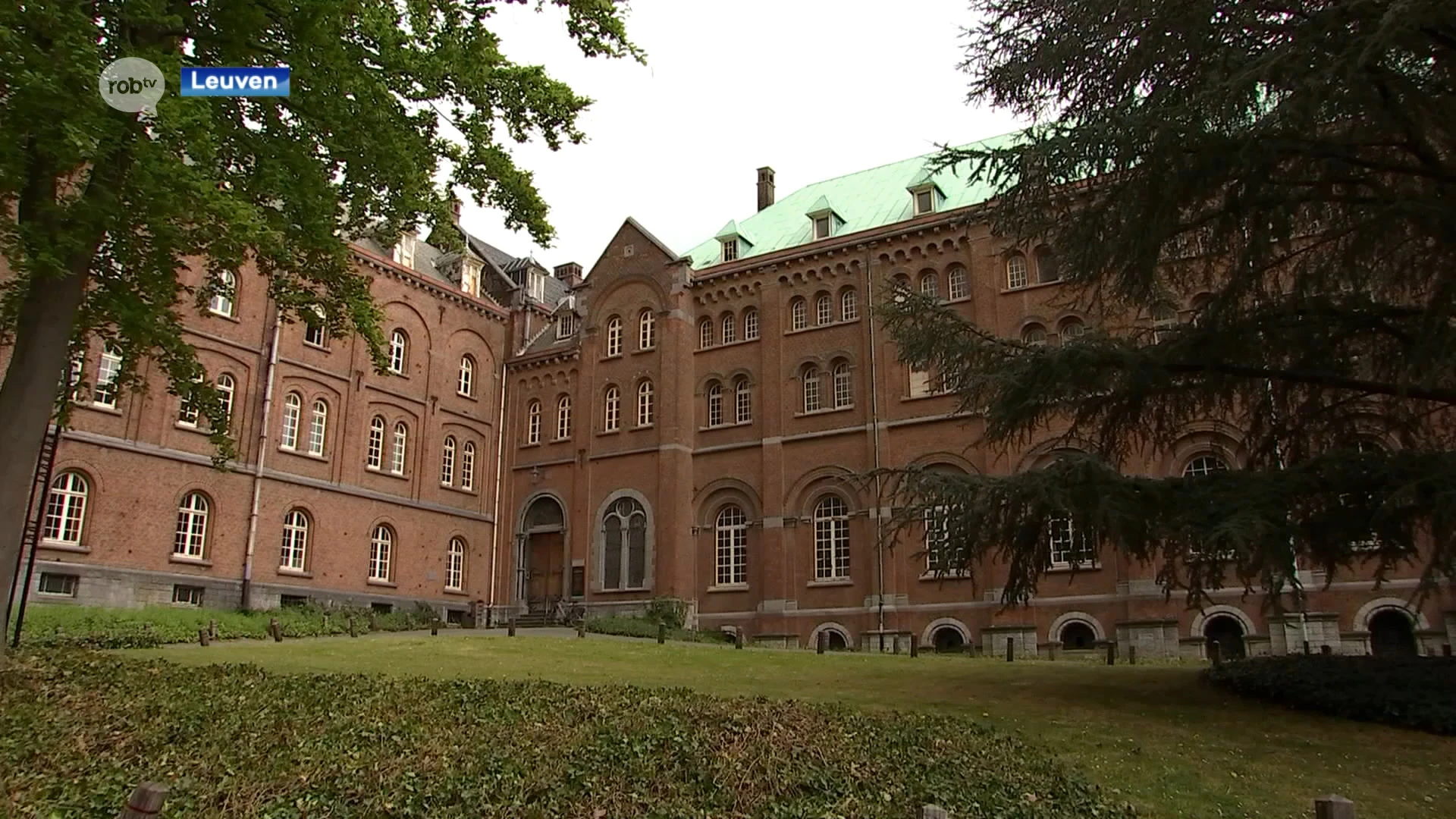 Leuven investeert 1 miljoen euro in dakrenovatie abdij van Keizersberg