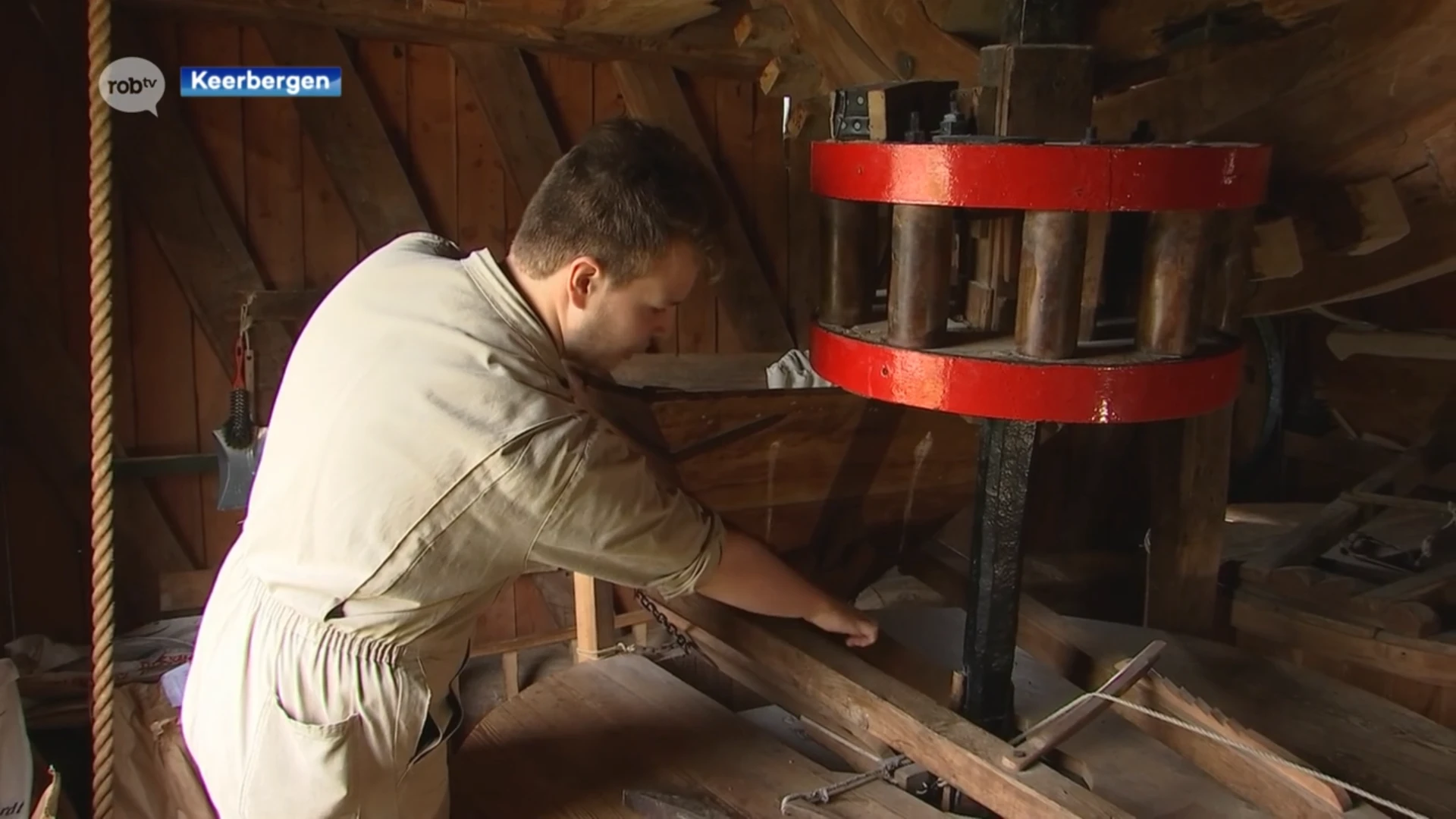 Molenaar maalt zelf meel in Heimolen in Keerbergen: "Ons meel is van een totaal andere kwaliteit als dat van de meelfabriek"