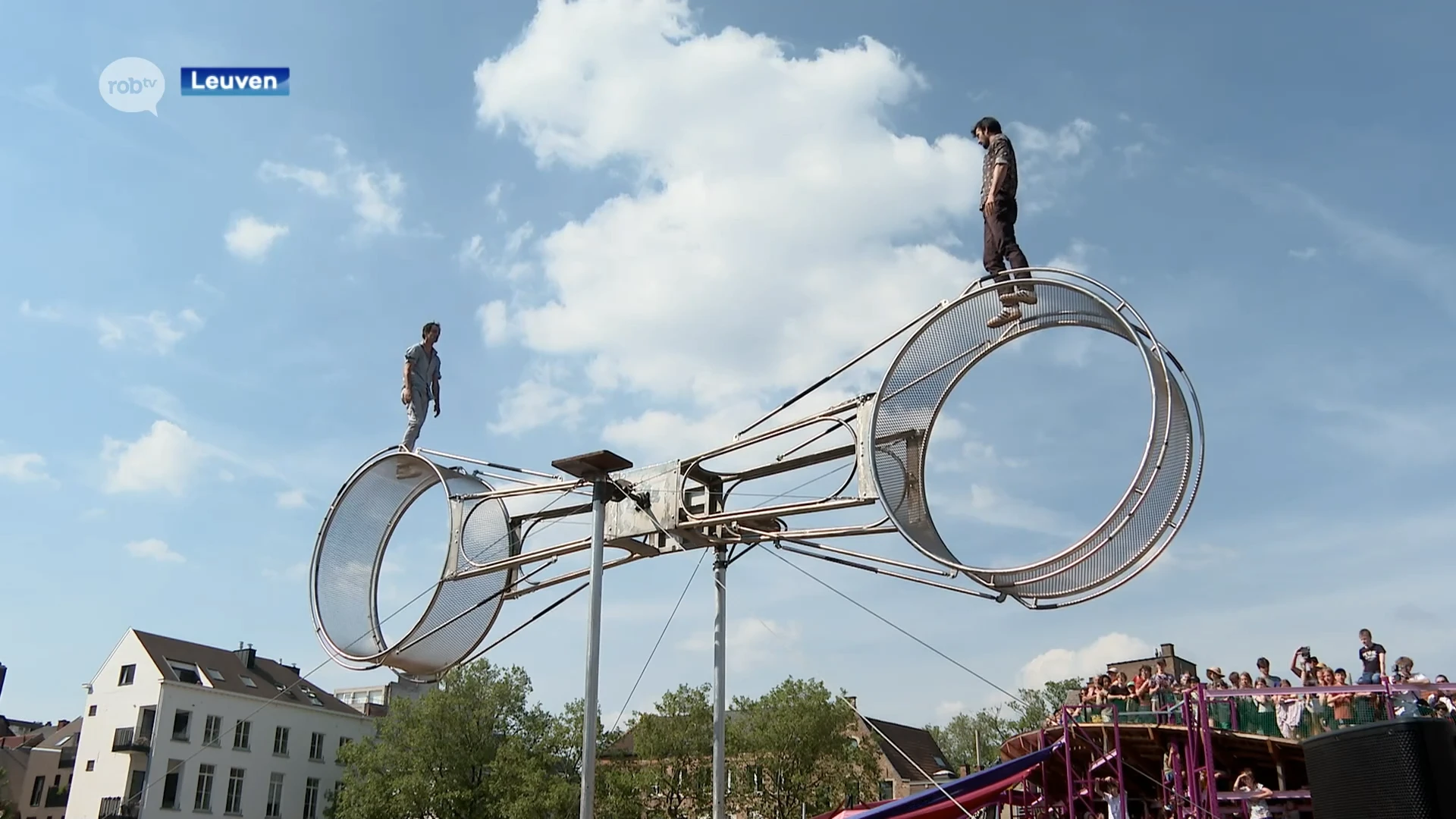 Geniet mee van Cirkl Leuven: 45 circusvoorstellingen, verspreid over de Leuvense binnenstad