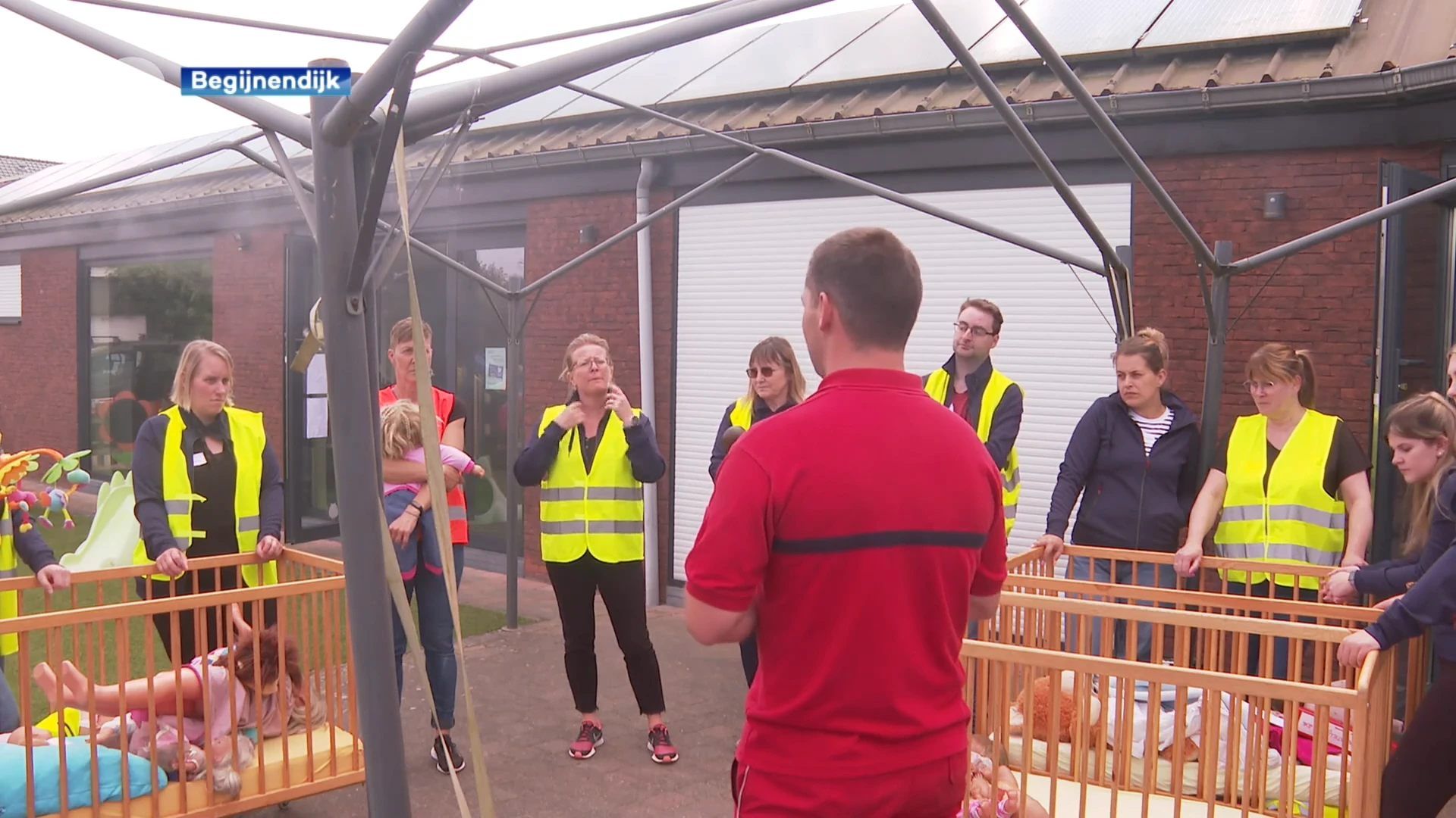 Evacuatieoefening kinderopvang Hupskadee in Begijnendijk: "De veiligheid primeert altijd, ook al was die moeilijke periode binnen onze sector er niet."