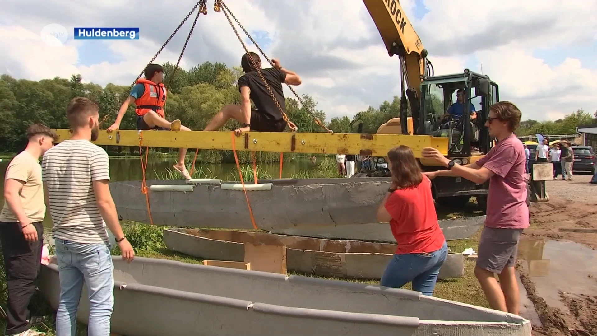 Studenten LUCA School of Arts nemen het in Huldenberg tegen elkaar op in roeiwedstrijd met kajak van beton: "Theoretisch kan het allemaal"