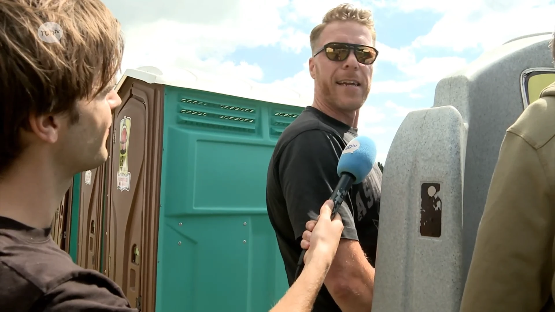 "De toiletten ruiken heerlijk": een dag in het leven op camping A1