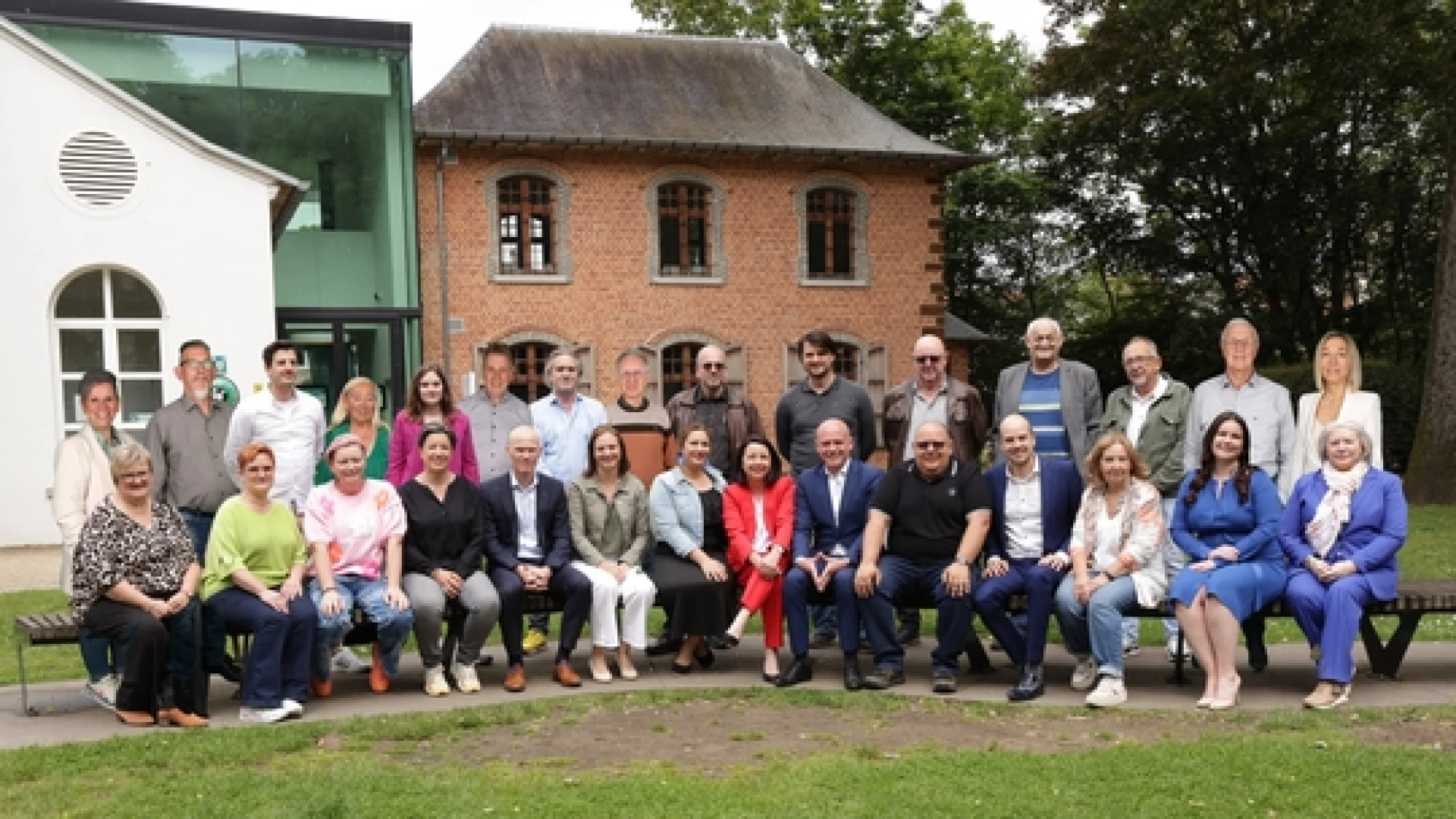 Annick Geyskens lijsttrekker van N-VA in Aarschot, Stef Van Calster en Bart Dehaes op plek 2 en 3