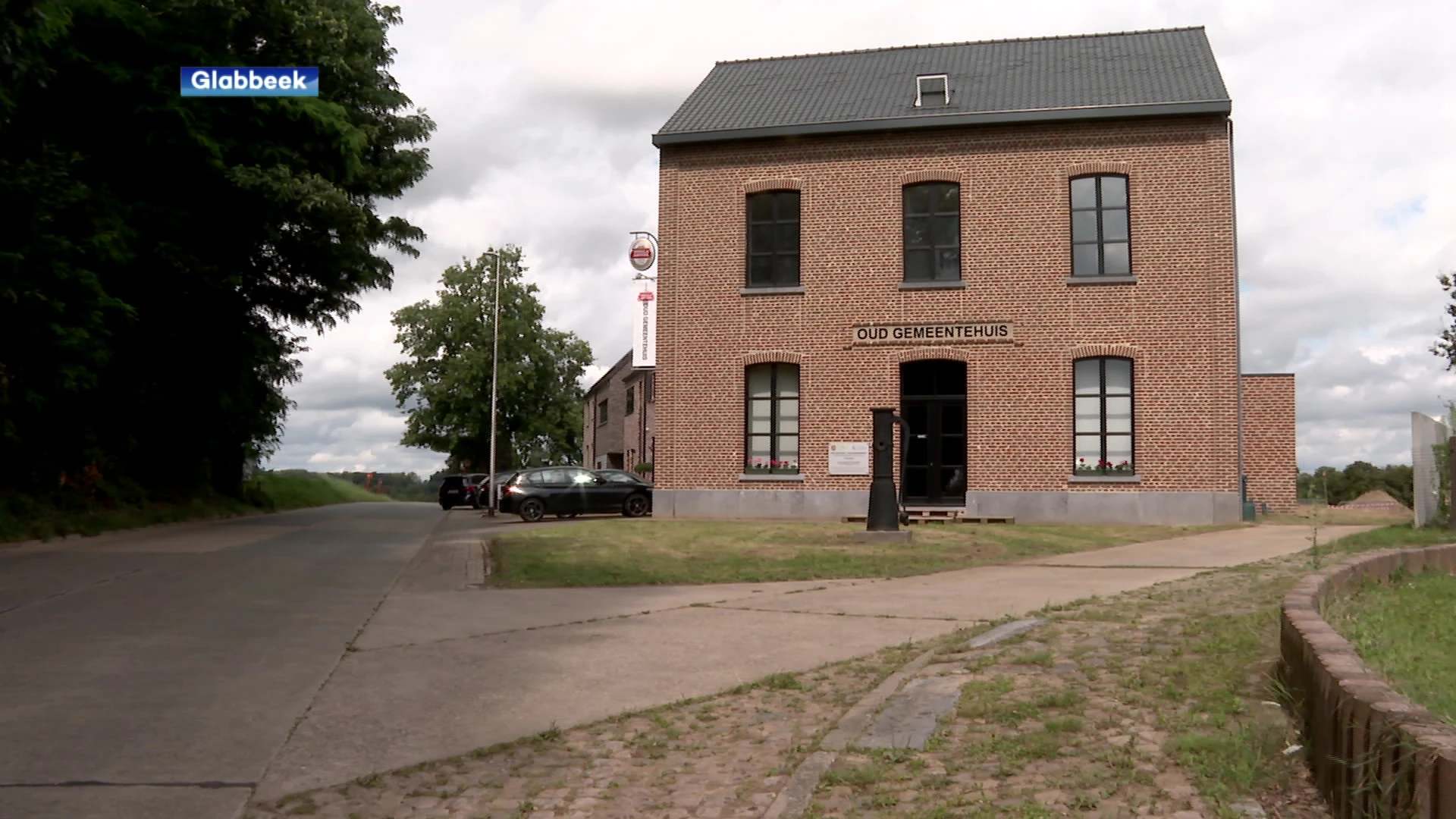 Glabbeek renoveert oud gemeentehuis in Attenrode-Wever tot noodwoning en buurthuis