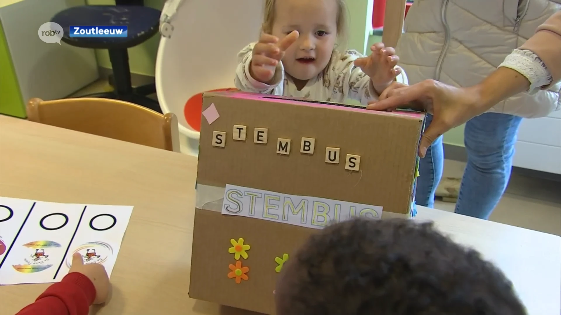 Kleuters van De Kleine Picasso trekken vandaag al naar de stembus