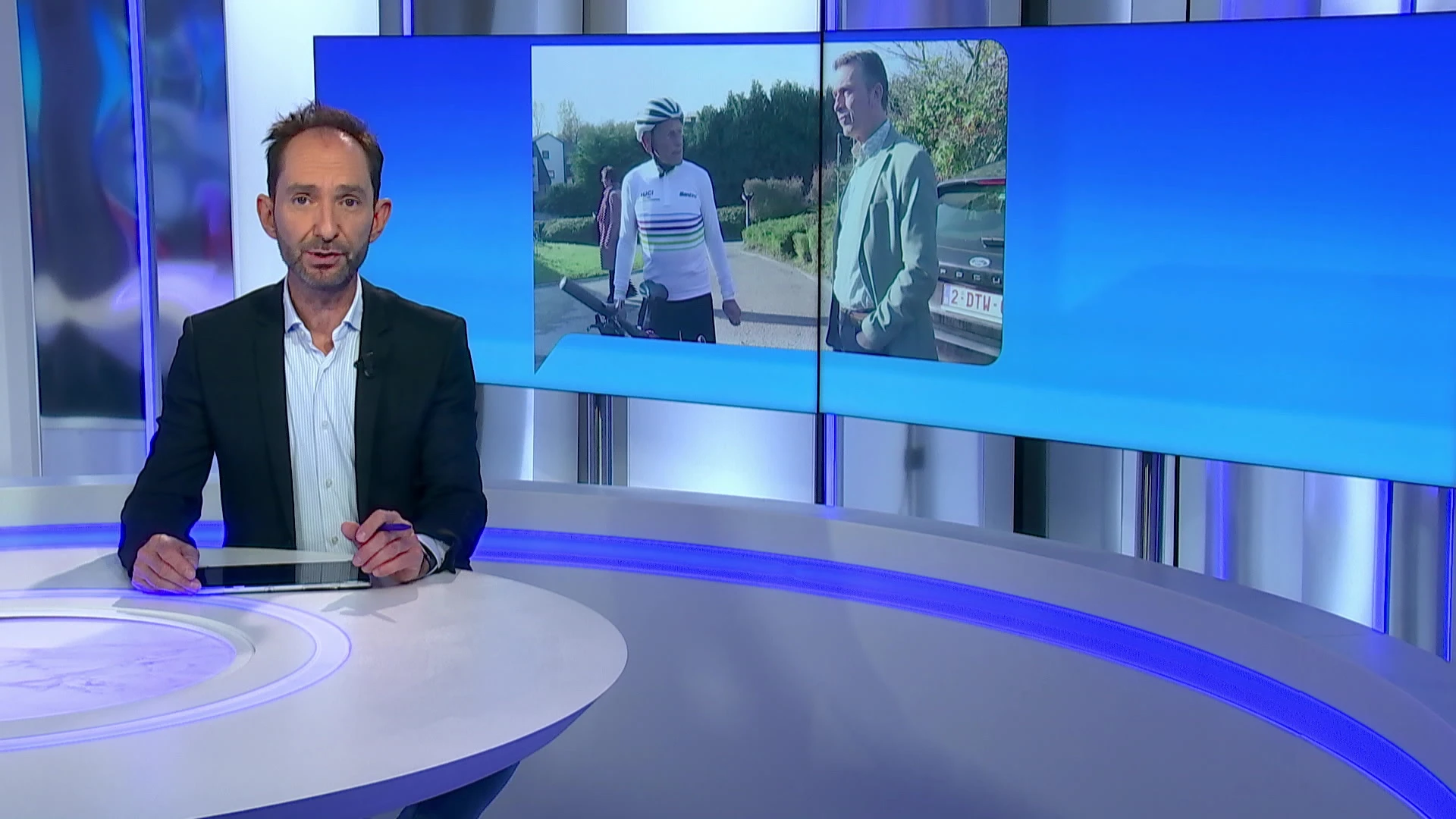 Wereldkampioen gravel Roger Landeloos (80) in de bloemetjes gezet in zijn gemeente Bierbeek