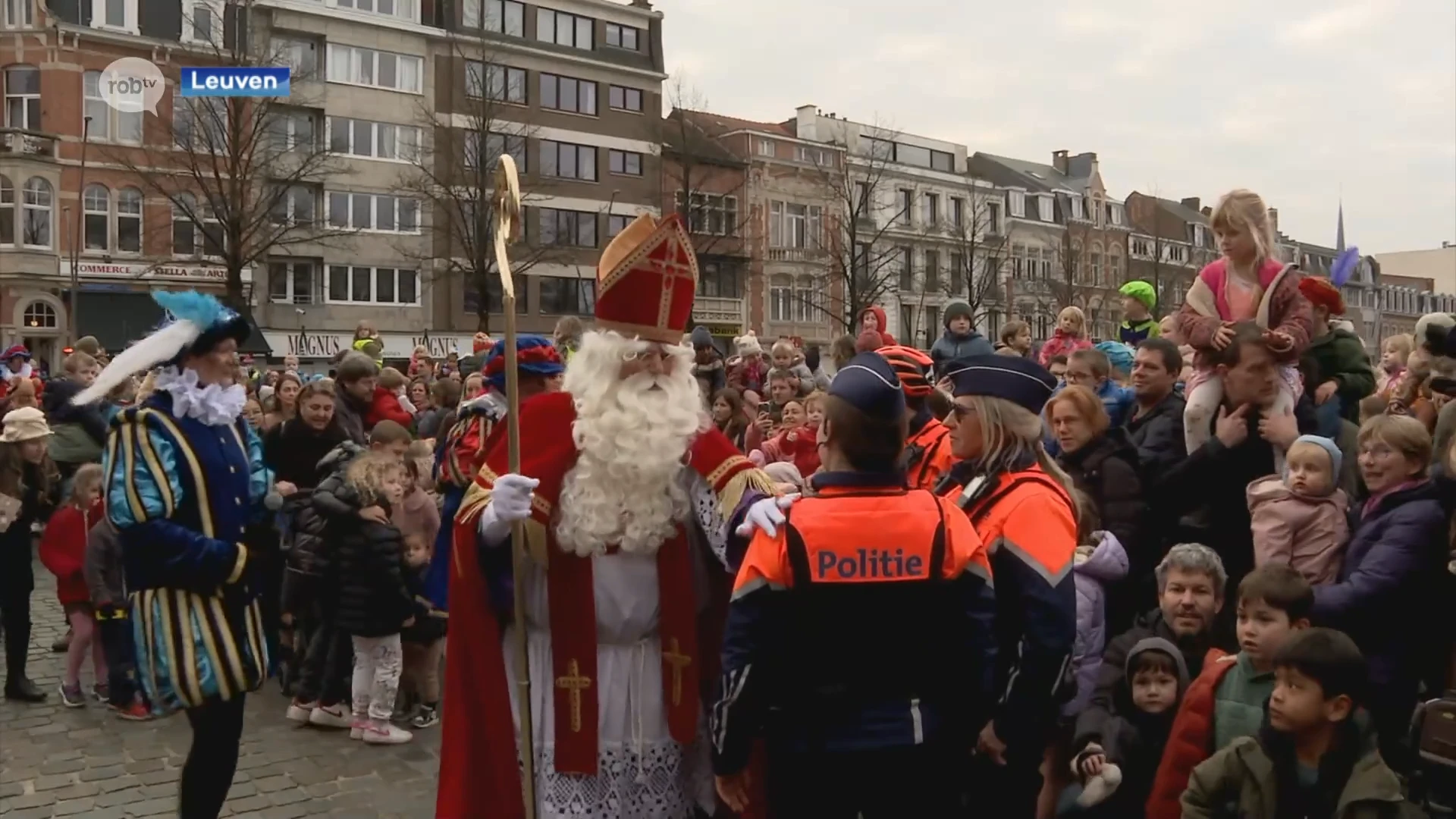 De Sint is in Oost-Brabant: "Mijn kamer is opgeruimd en ik ben braaf geweest", aldus de kinderen in Leuven