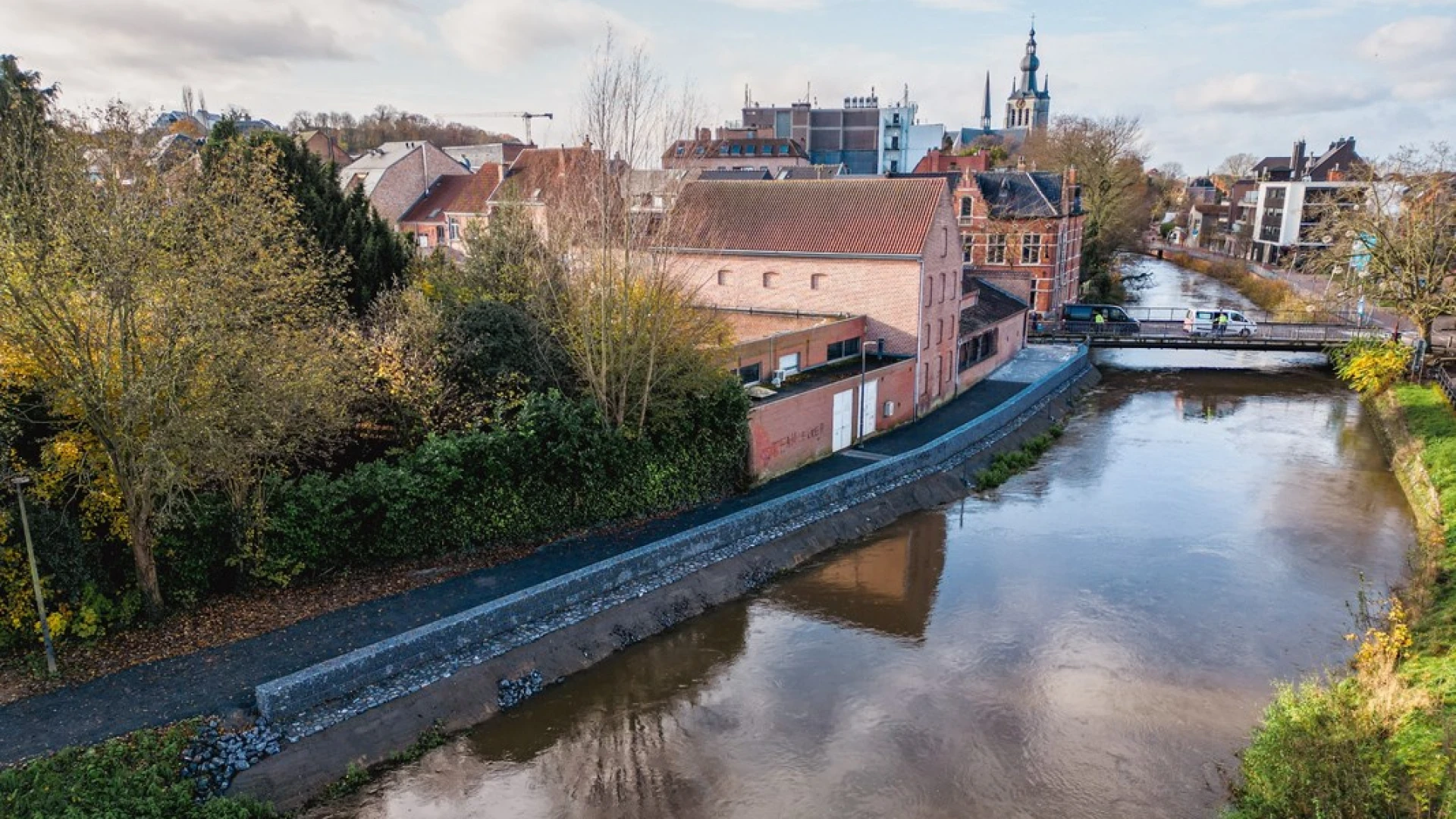 Jaagpad tussen parking Demervallei en Hoogbrug in Aarschot vernieuwd: Leuning volgt begin volgend jaar