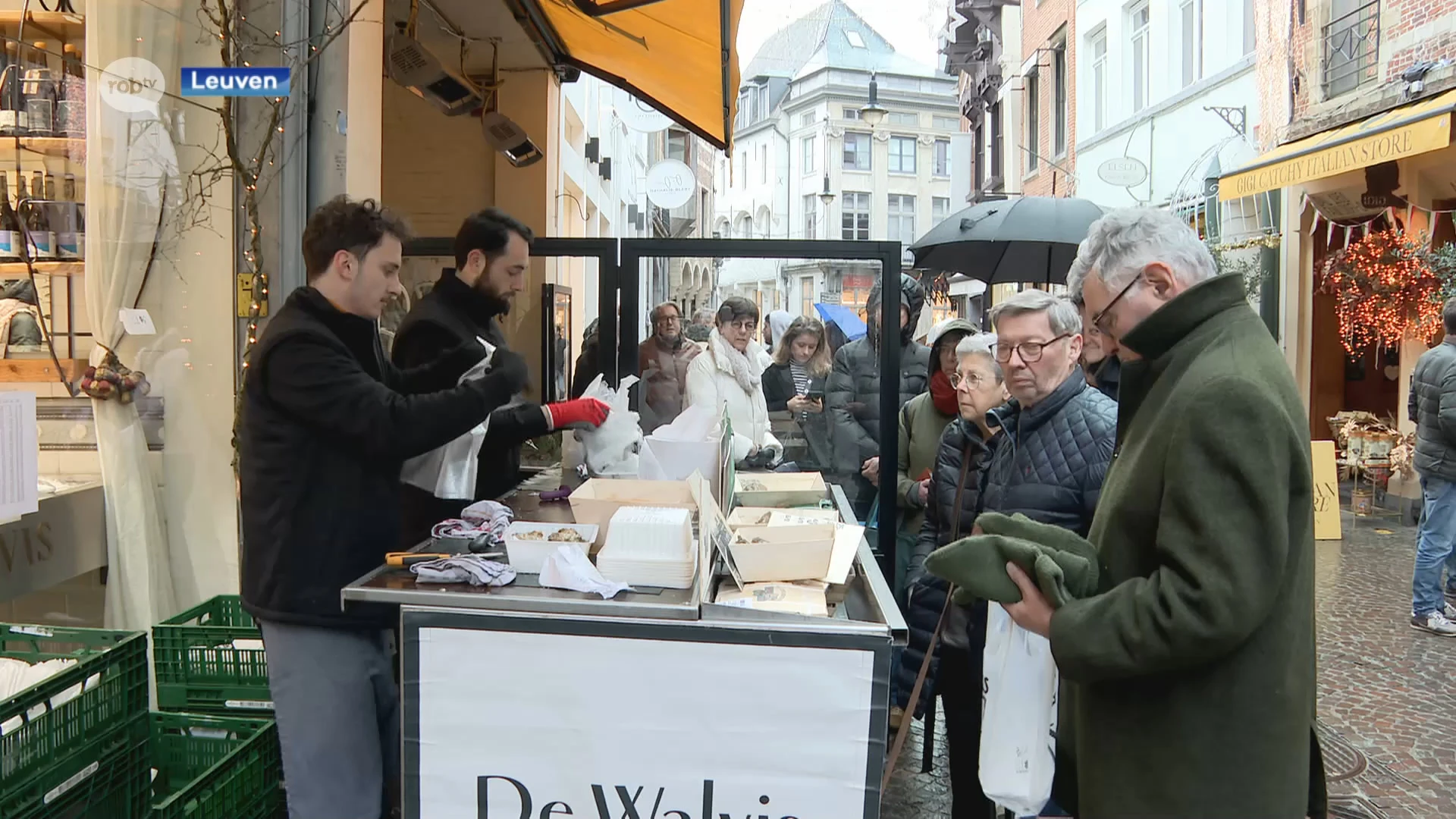 Leuvenaars gaan hun laatste kerstboodschappen ophalen bij speciaalzaken: "Betere kwaliteit en ondernemers steunen"