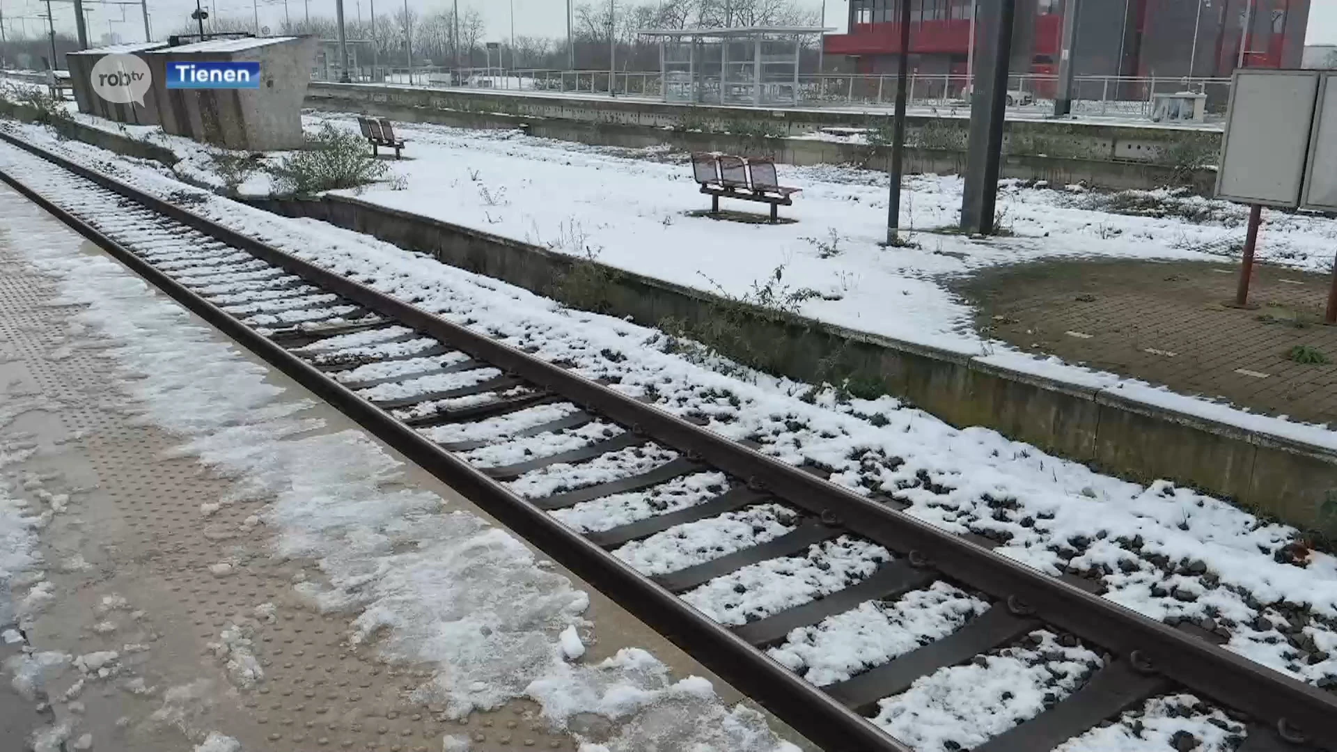 Stad Tienen kreeg al tientallen klachten over stationperrons die nog niet ijsvrij zijn gemaakt