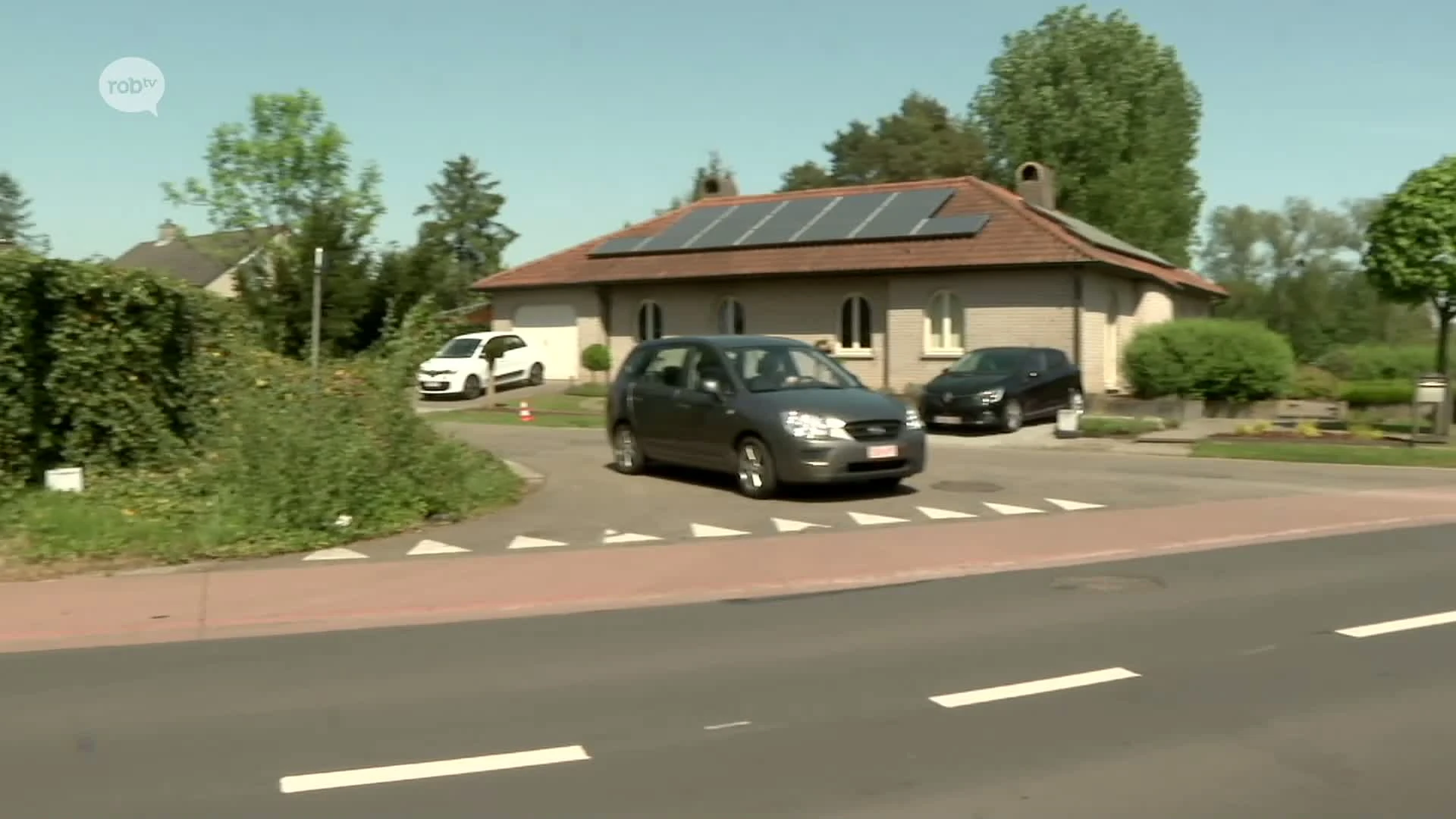 Man van 60 uit Holsbeek levensgevaarlijk gewond na aanrijding in Testelt