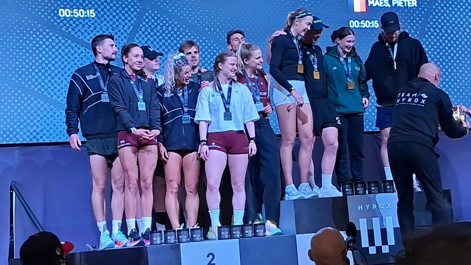 Belgisch team haalt 2de en twee keer 5de plaats op WK Hyrox in Chicago