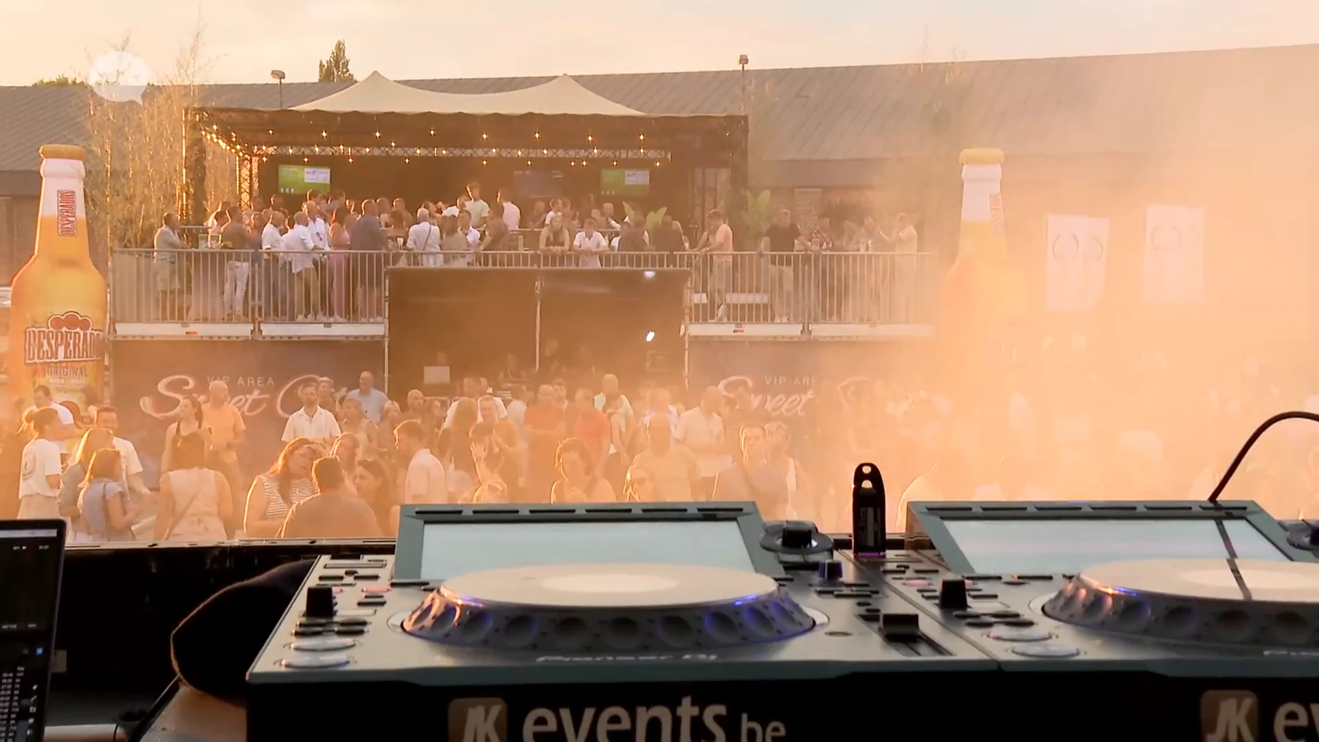 Betalende editie van Sweet City Festival blijft in de smaak vallen: "Jammer dat het betalend is, maar de muziek is top!"