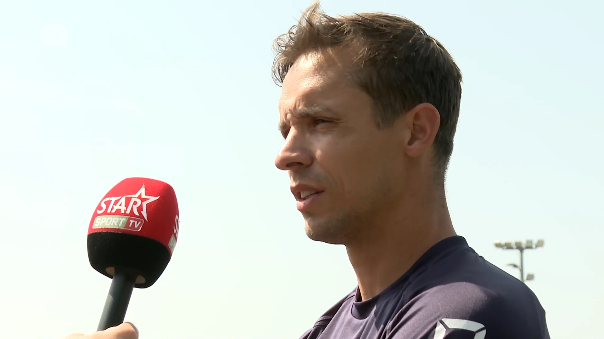 Mathieu Maertens opnieuw out, trainer David Hubert (OH Leuven) kijkt uit naar opnieuw pittig duel tegen Racing Genk: "Heb voorbije weken veel geleerd over mijn groep"