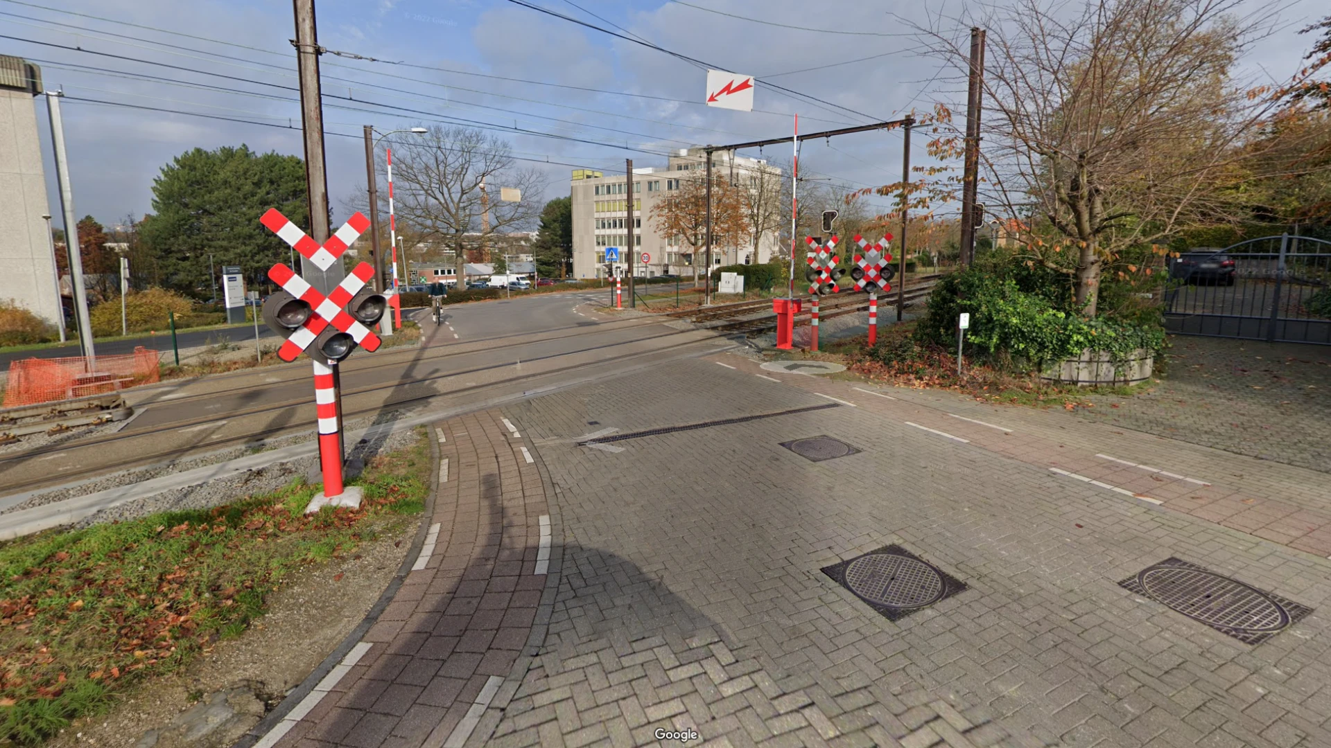 Hoofdafbeelding voor artikel Trein botst op stilgevallen…