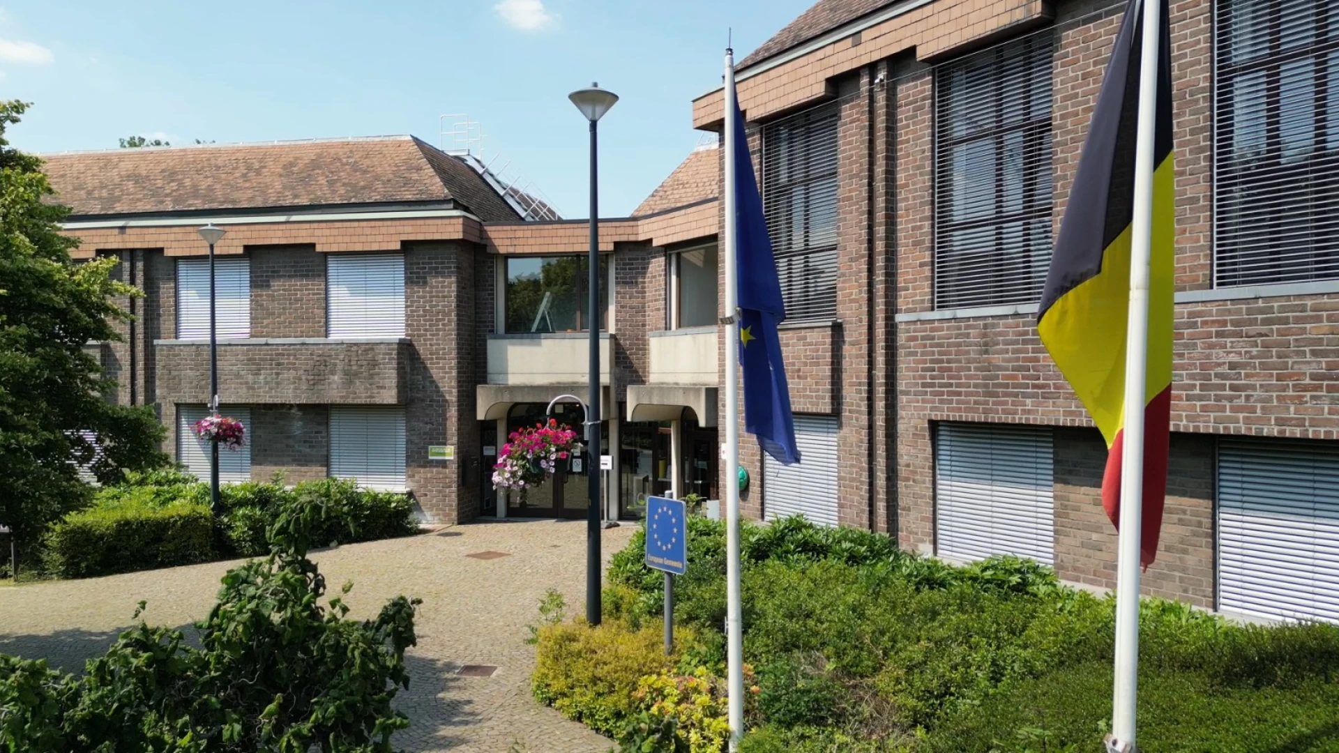 Inwoners van Boortmeerbeek en Kortenaken kunnen voortaan vaker zonder afspraak terecht in gemeentehuis