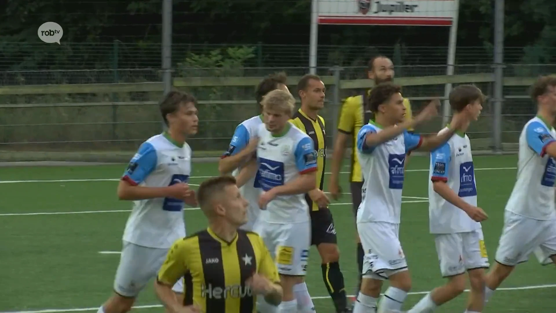 Gedisciplineerd OHR legt Lauwe over de knie en pakt meteen eerste driepunter in nationale (3-1): "Leeftijd is maar een getal hé"