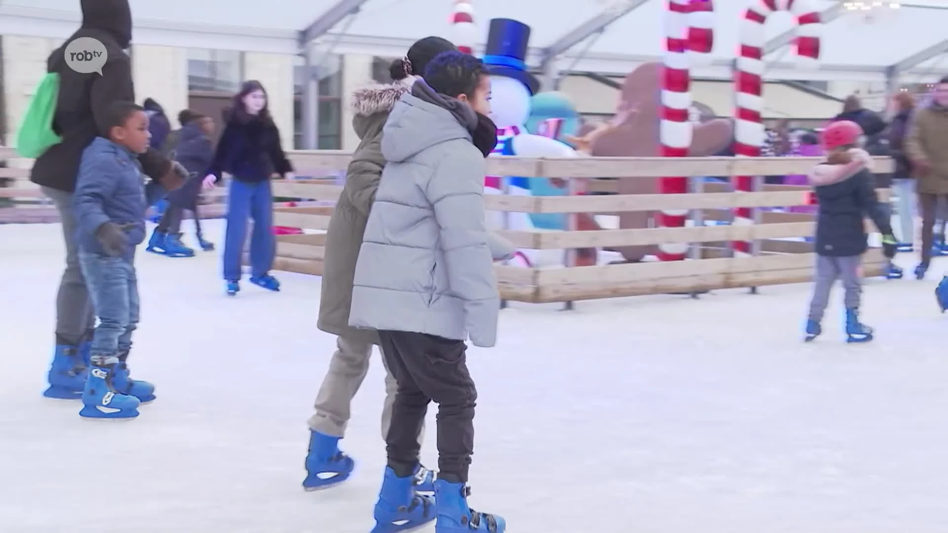 Tienen bereidt Wintermagie volop voor, schaatsbaan komt sowieso terug: "Is elke euro waard"