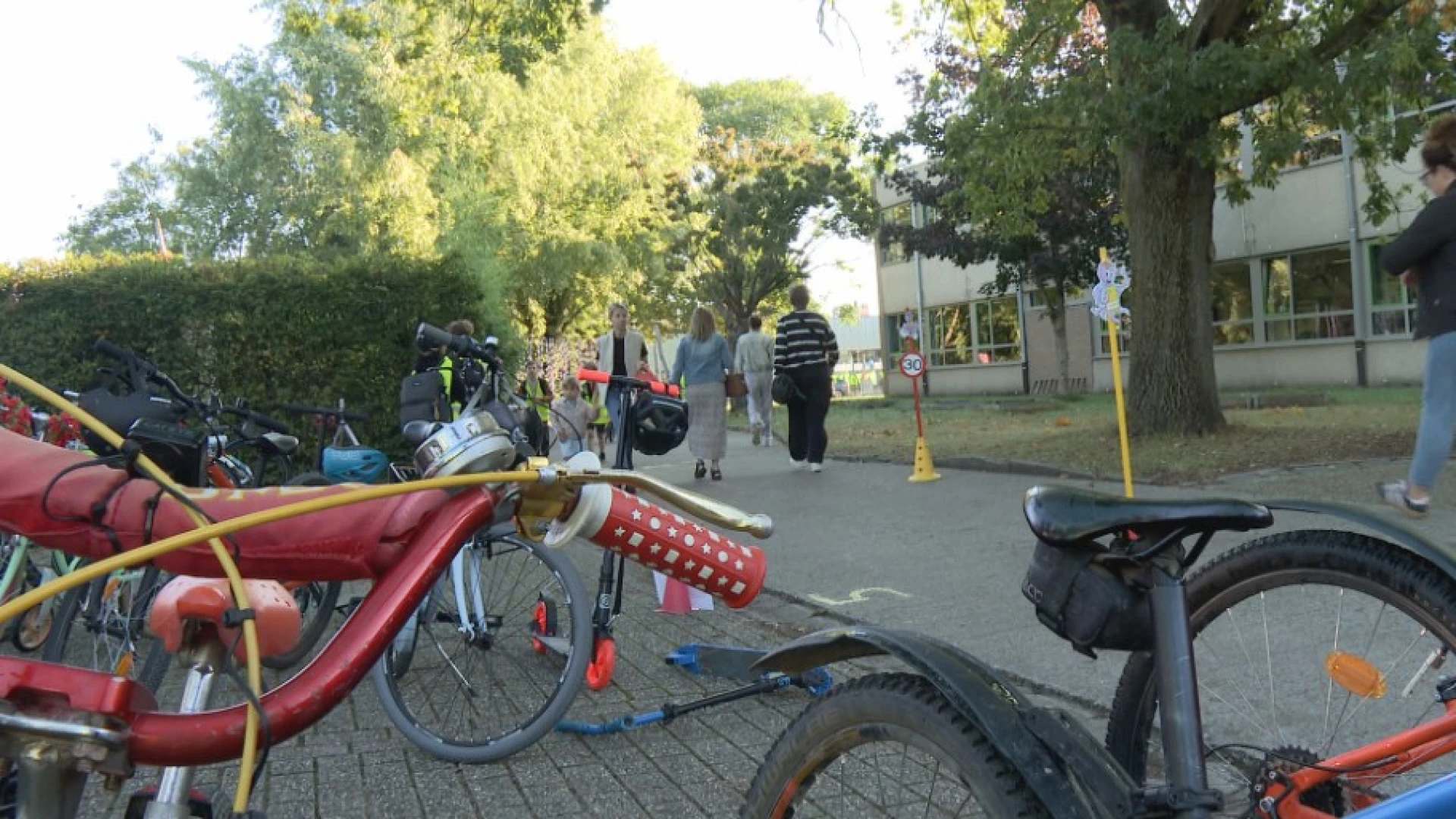 Scholen in de regio nemen deel aan Strapdag: "Kom te voet, met de fiets of met de step"