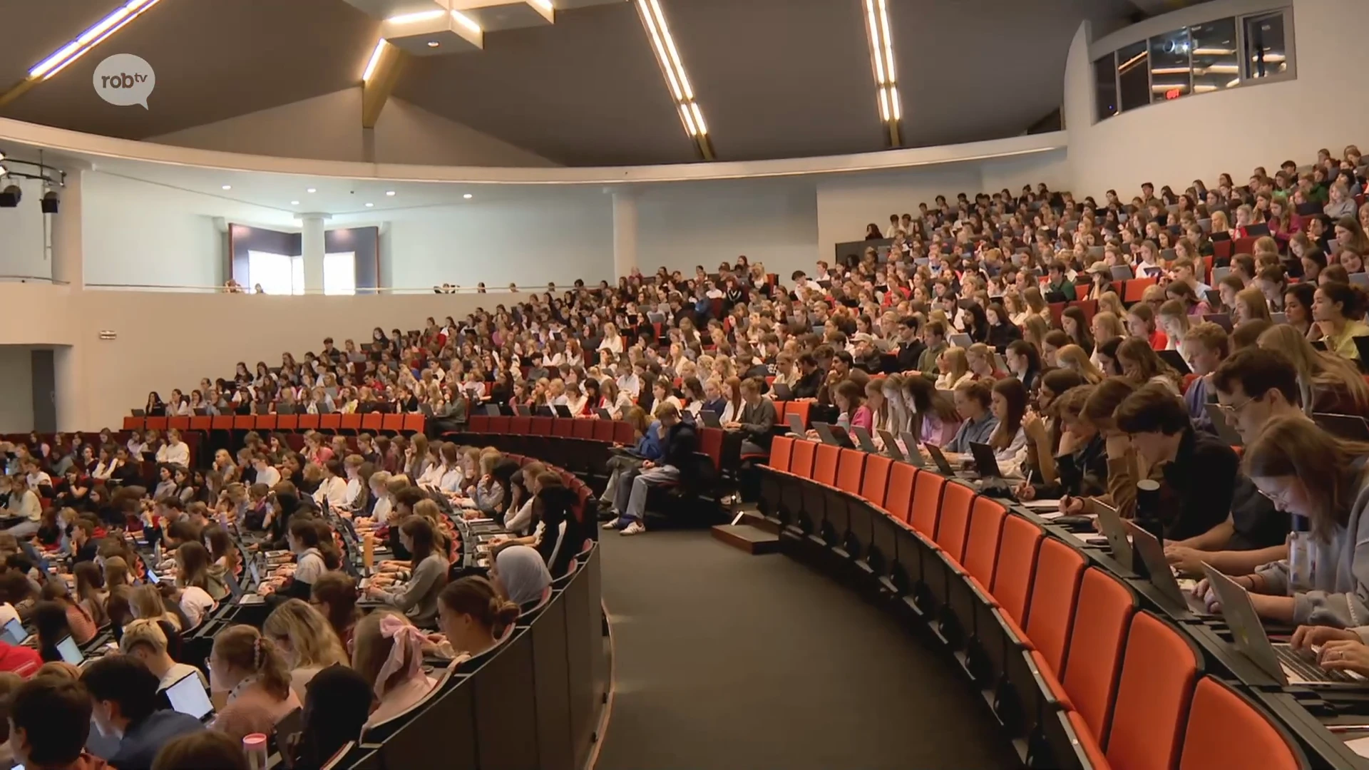 Hoofdafbeelding voor artikel 800 studenten psychologie…