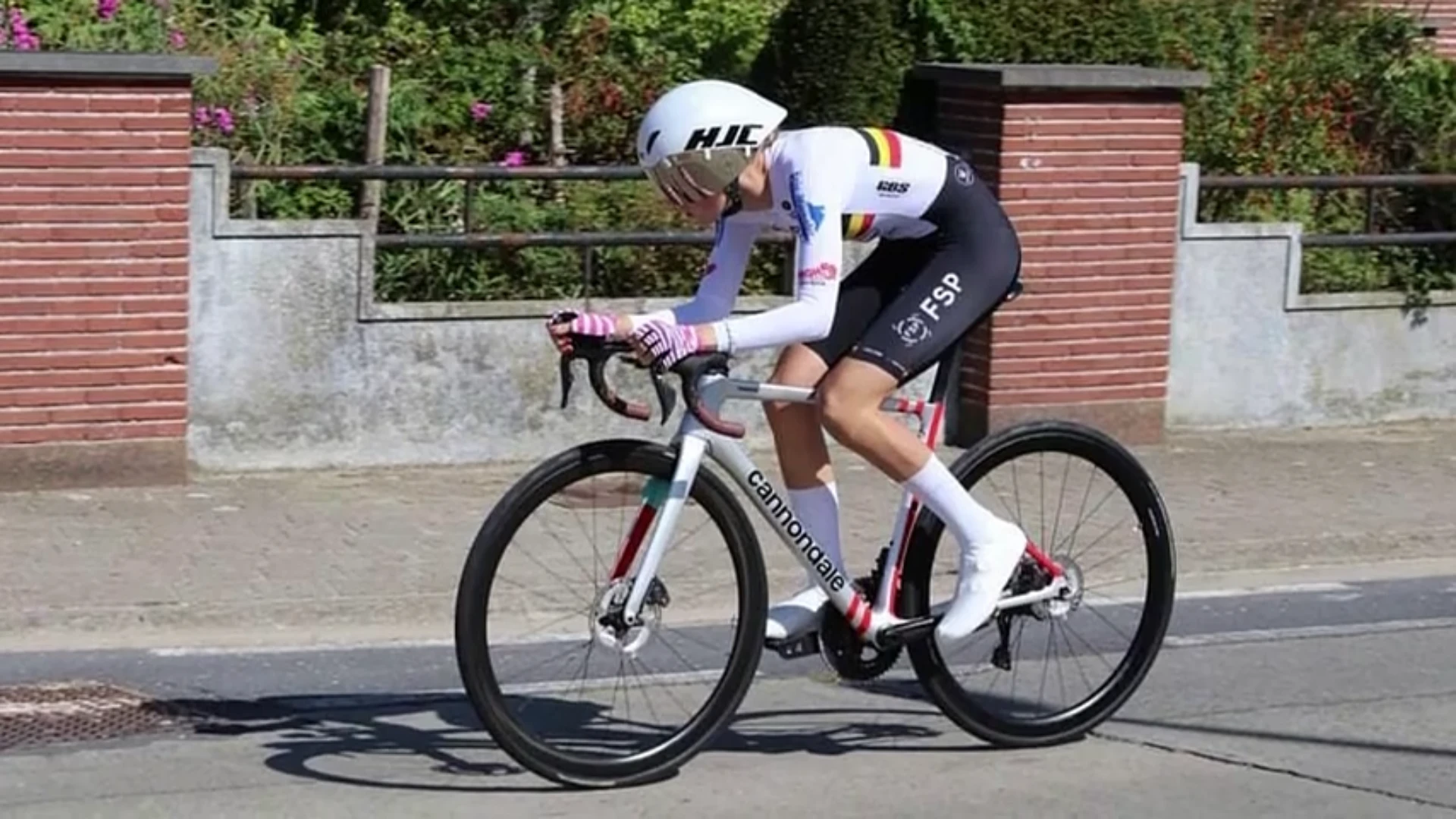 Hoofdafbeelding voor artikel Dieven stelen alle fietsen…