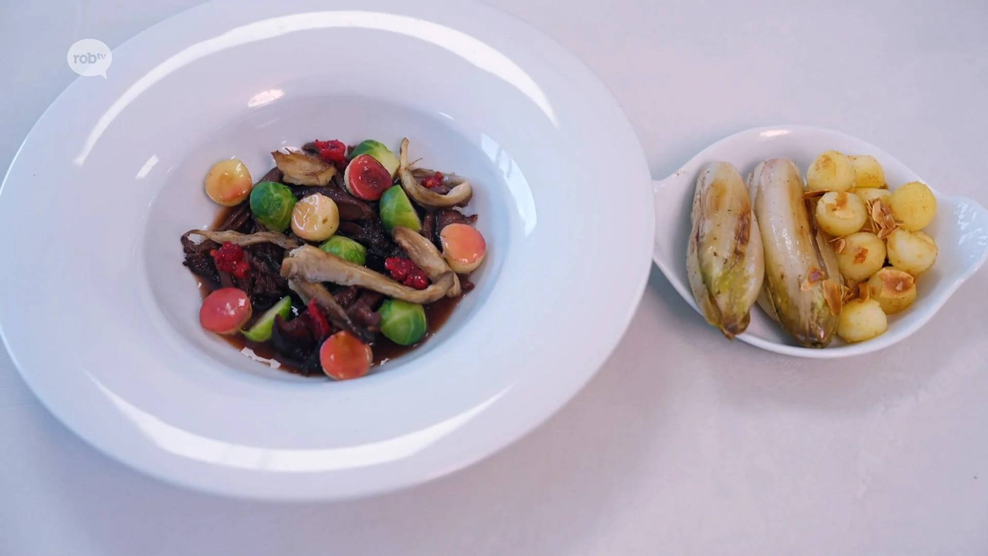 Hoofdafbeelding voor artikel Hazenpeper met veenbessen