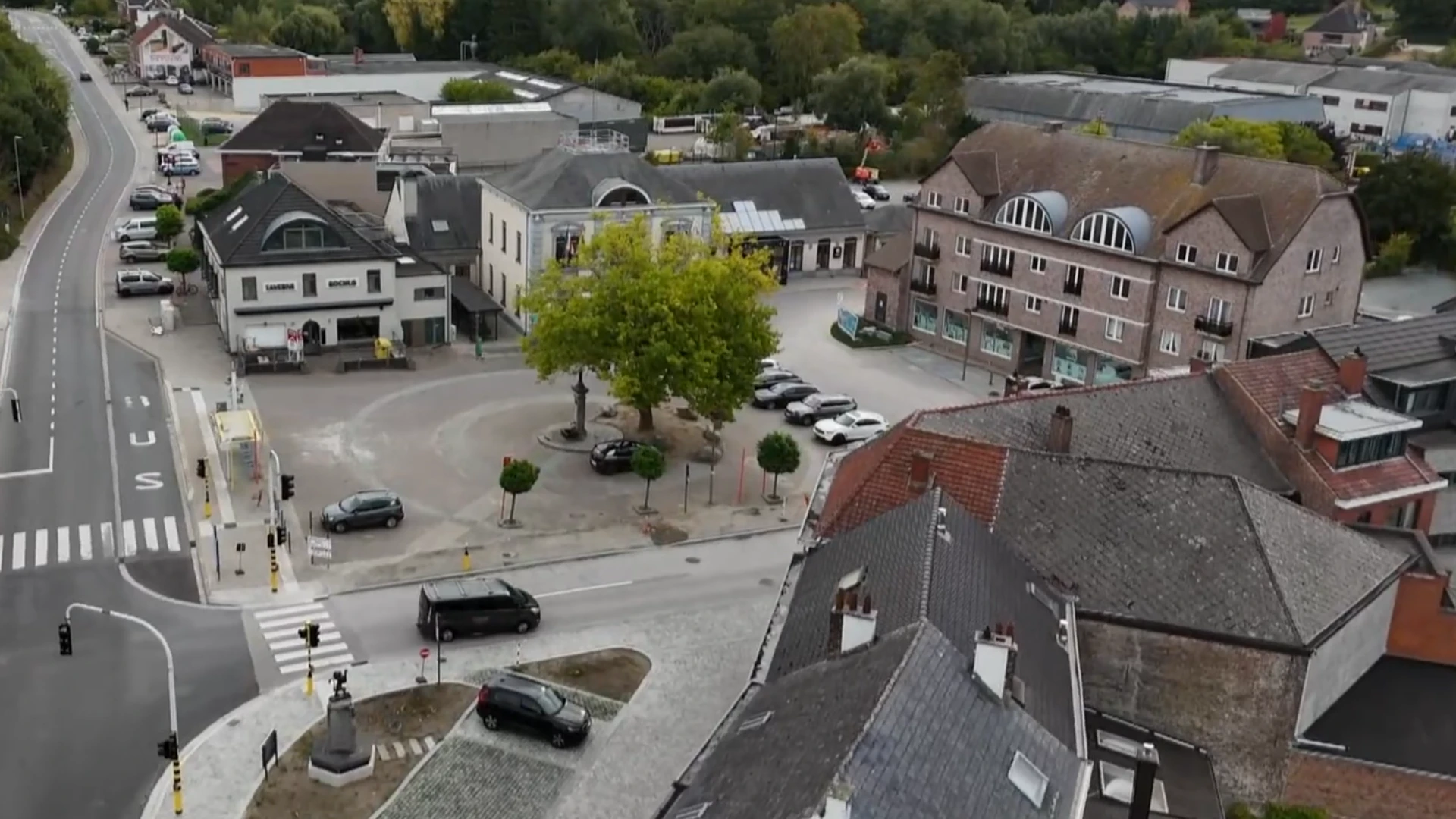 Hoofdafbeelding voor artikel Het Gemeenteplein in Huldenberg…