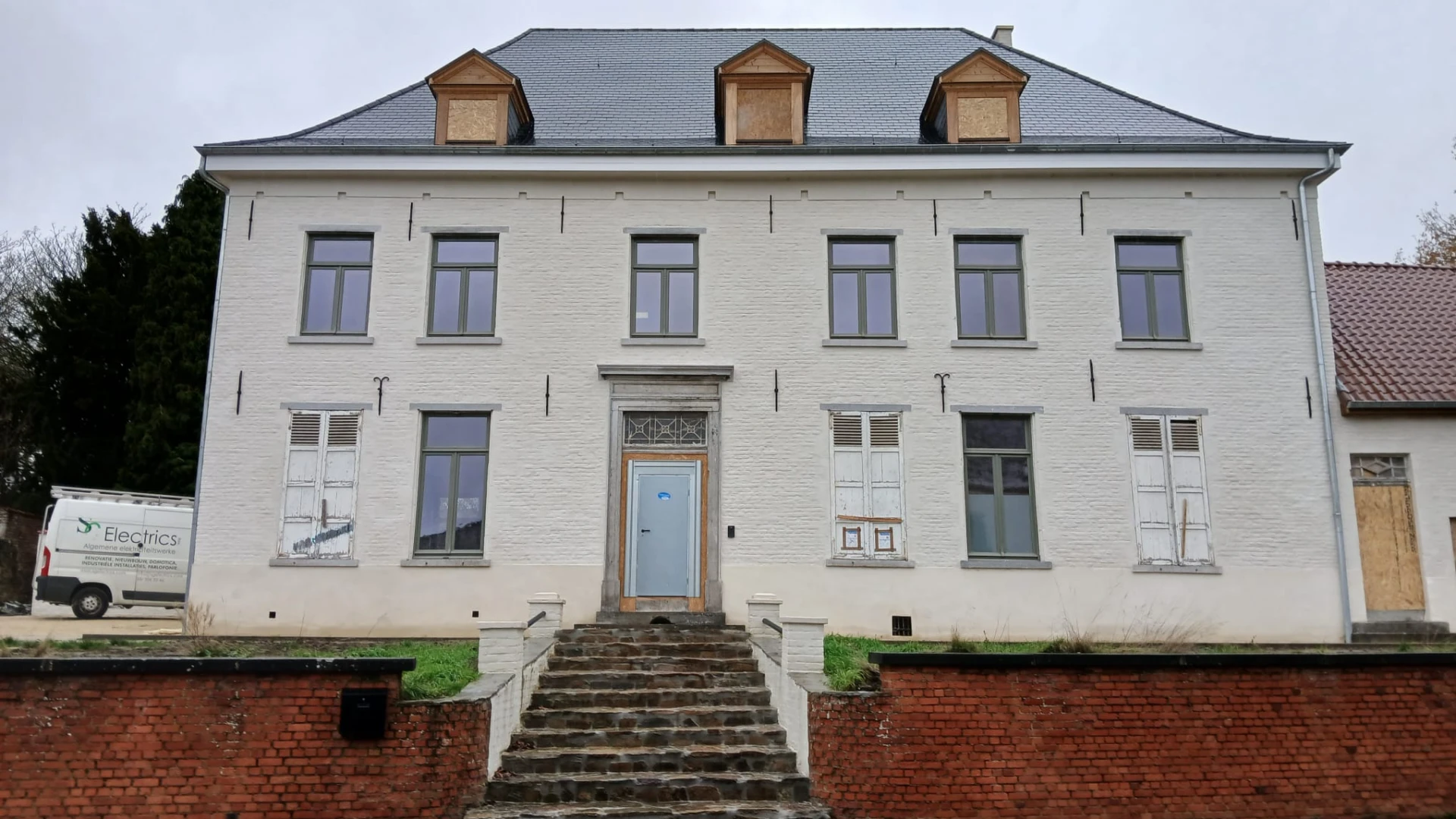 Hoofdafbeelding voor artikel Voormalige pastorie van Sint-Agatha-Rode…