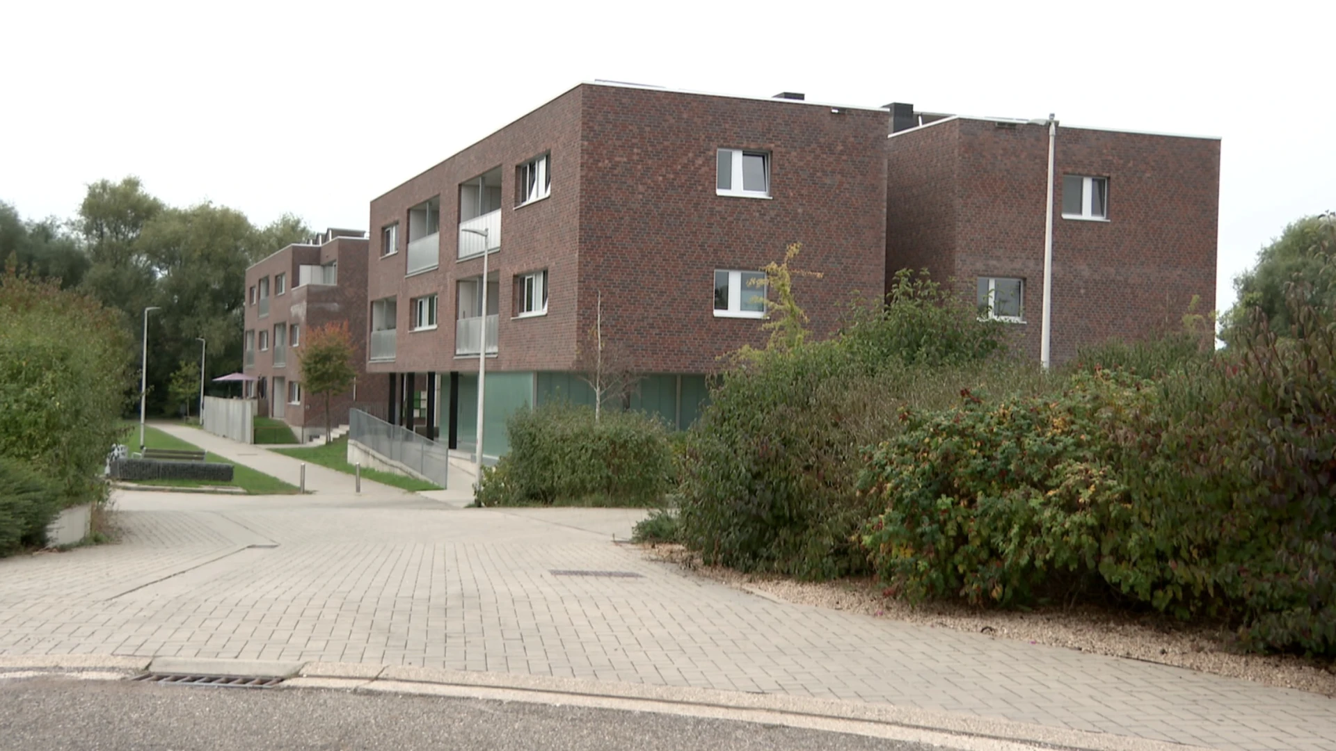 Hoofdafbeelding voor artikel Samenscholingsverbod en avondklok…