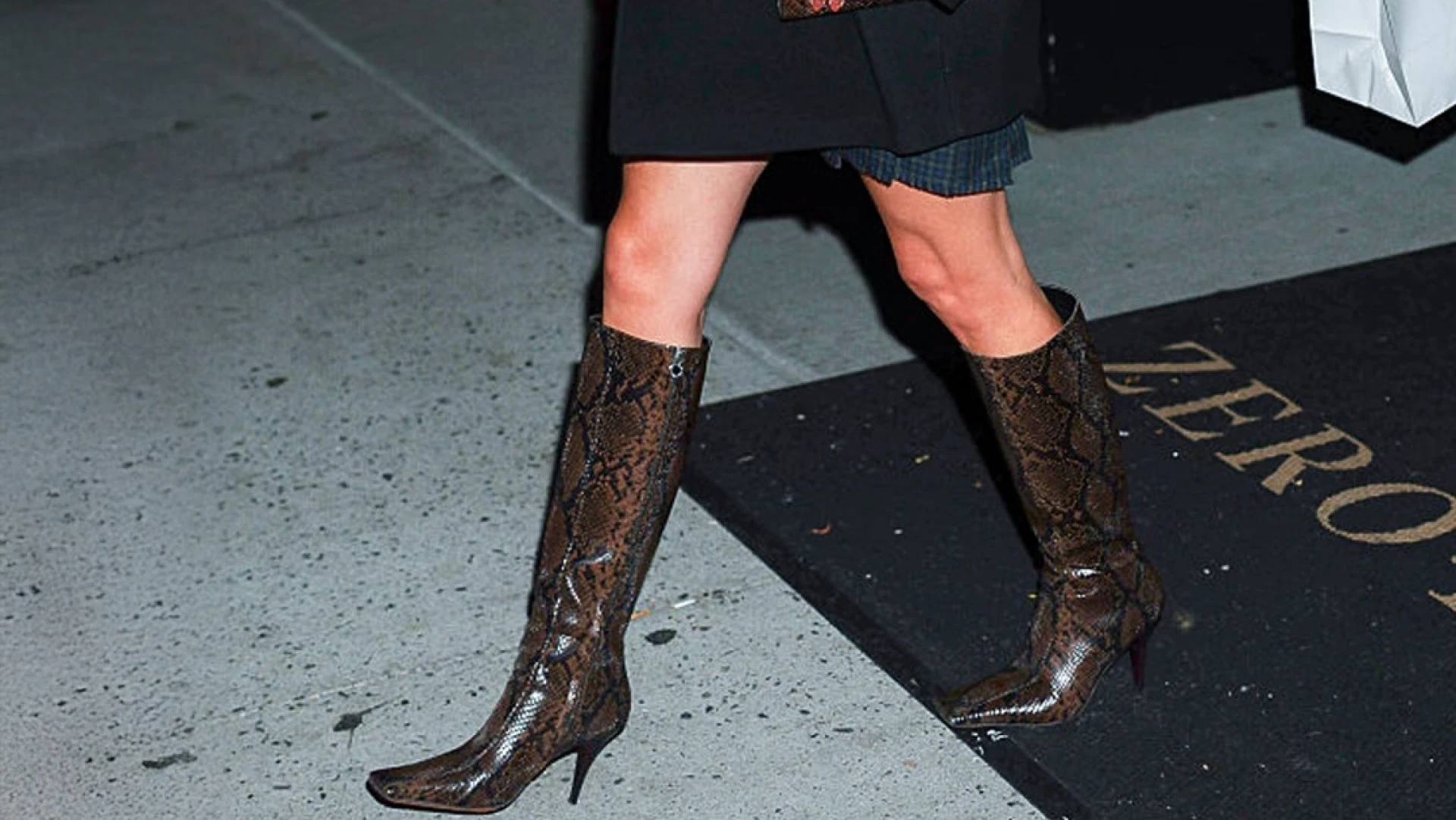 Hoofdafbeelding voor artikel Taylor Swift draagt laarzen…