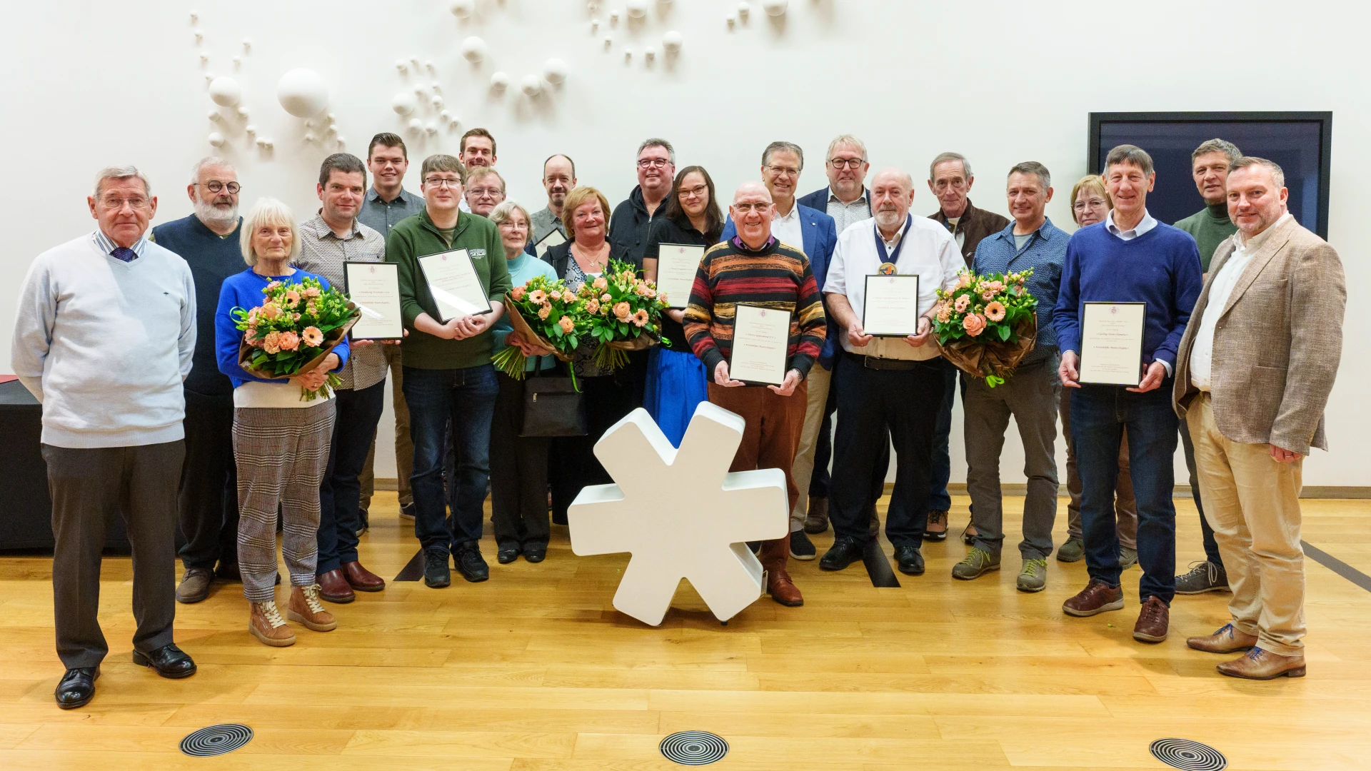 Hoofdafbeelding voor artikel Verenigingen uit onze regio…