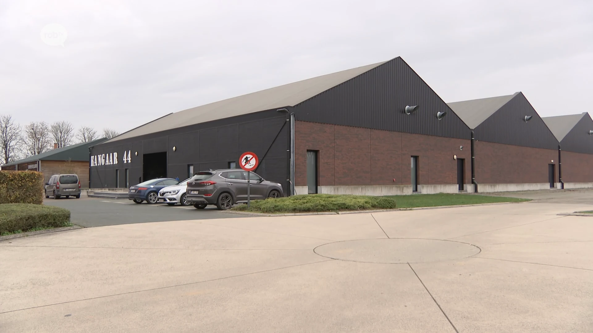 Hoofdafbeelding voor artikel Glabbeek plaatst nieuwe bushalte…