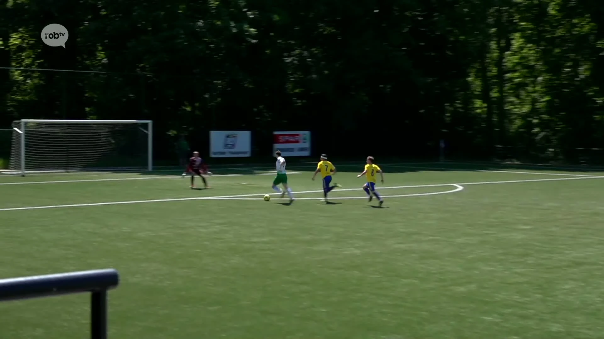 Hoofdafbeelding voor artikel Spits Nino Somers ruilt eersteprovincialer…