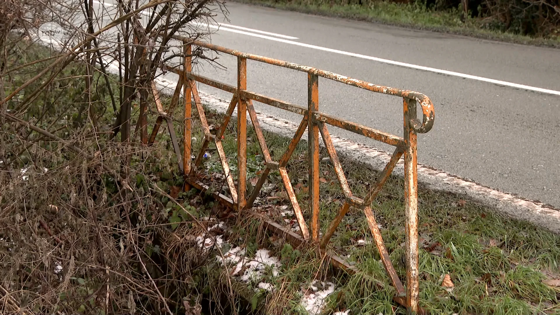 Hoofdafbeelding voor artikel Brugleuningen in Landenstraat…
