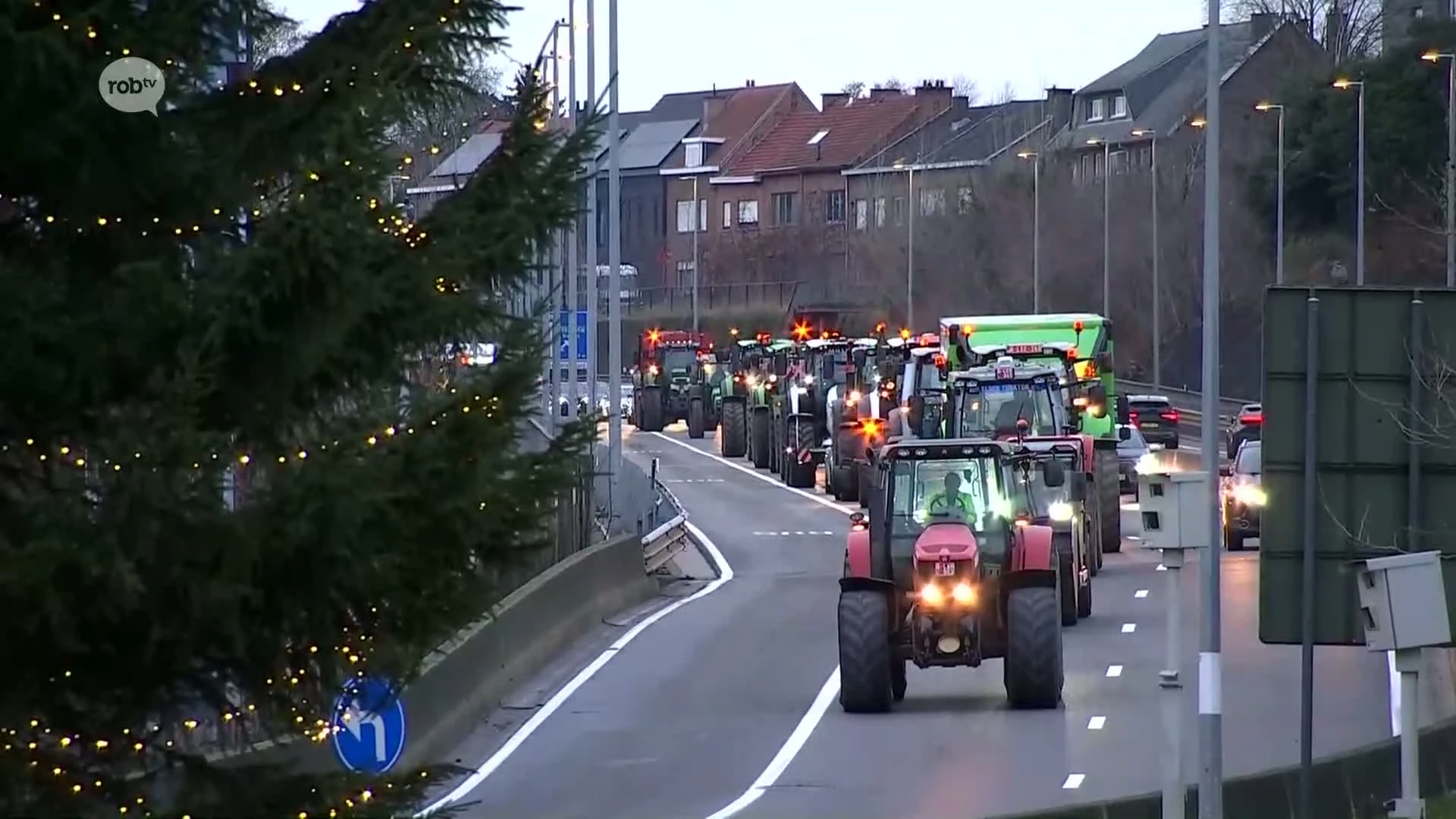 Hoofdafbeelding voor artikel Tientallen boeren protesteren…