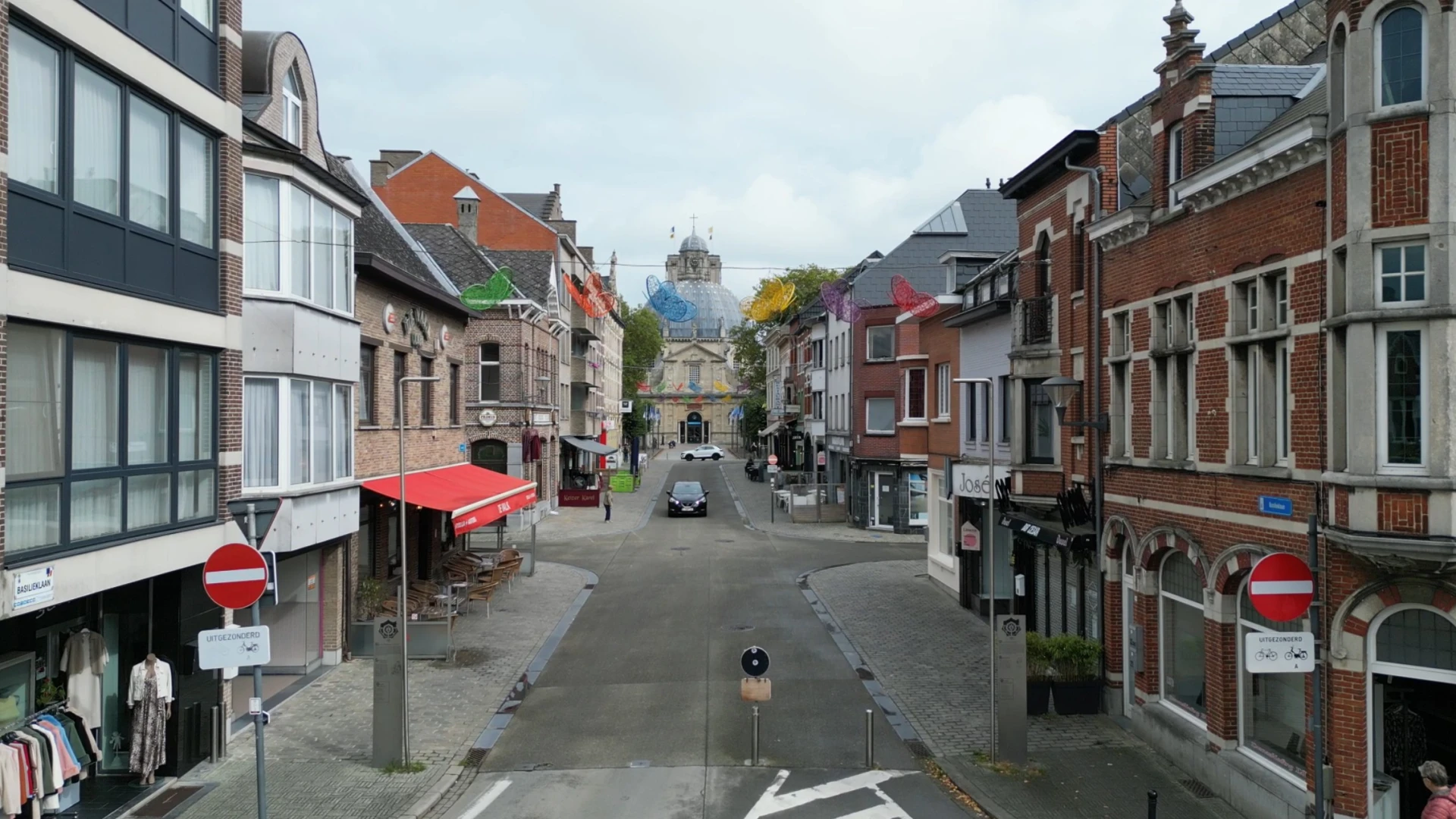 Hoofdafbeelding voor artikel Babbelbus en babbel- en trooststoelen…