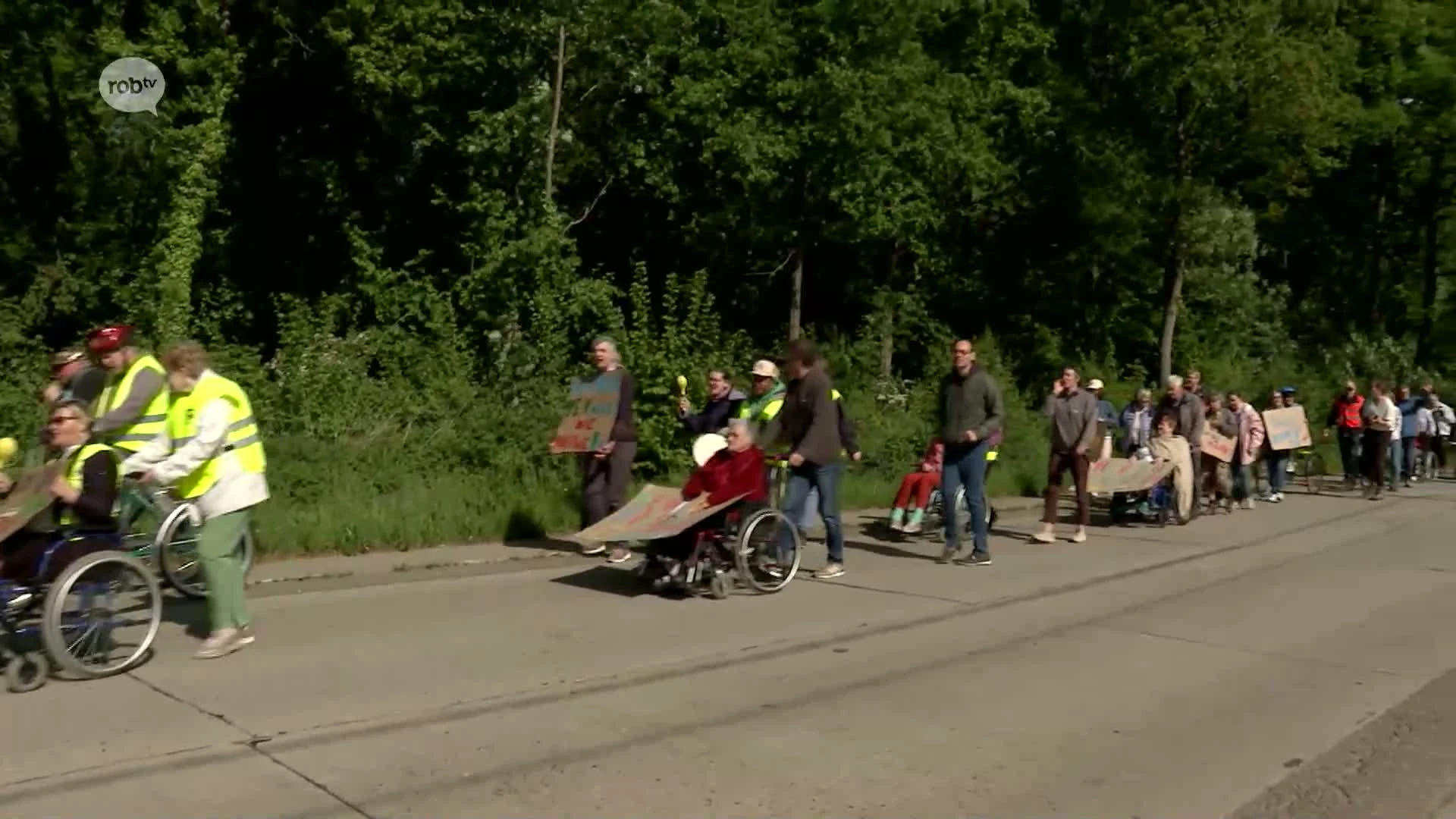 Hoofdafbeelding voor artikel De Lijn gaat opnieuw haar…