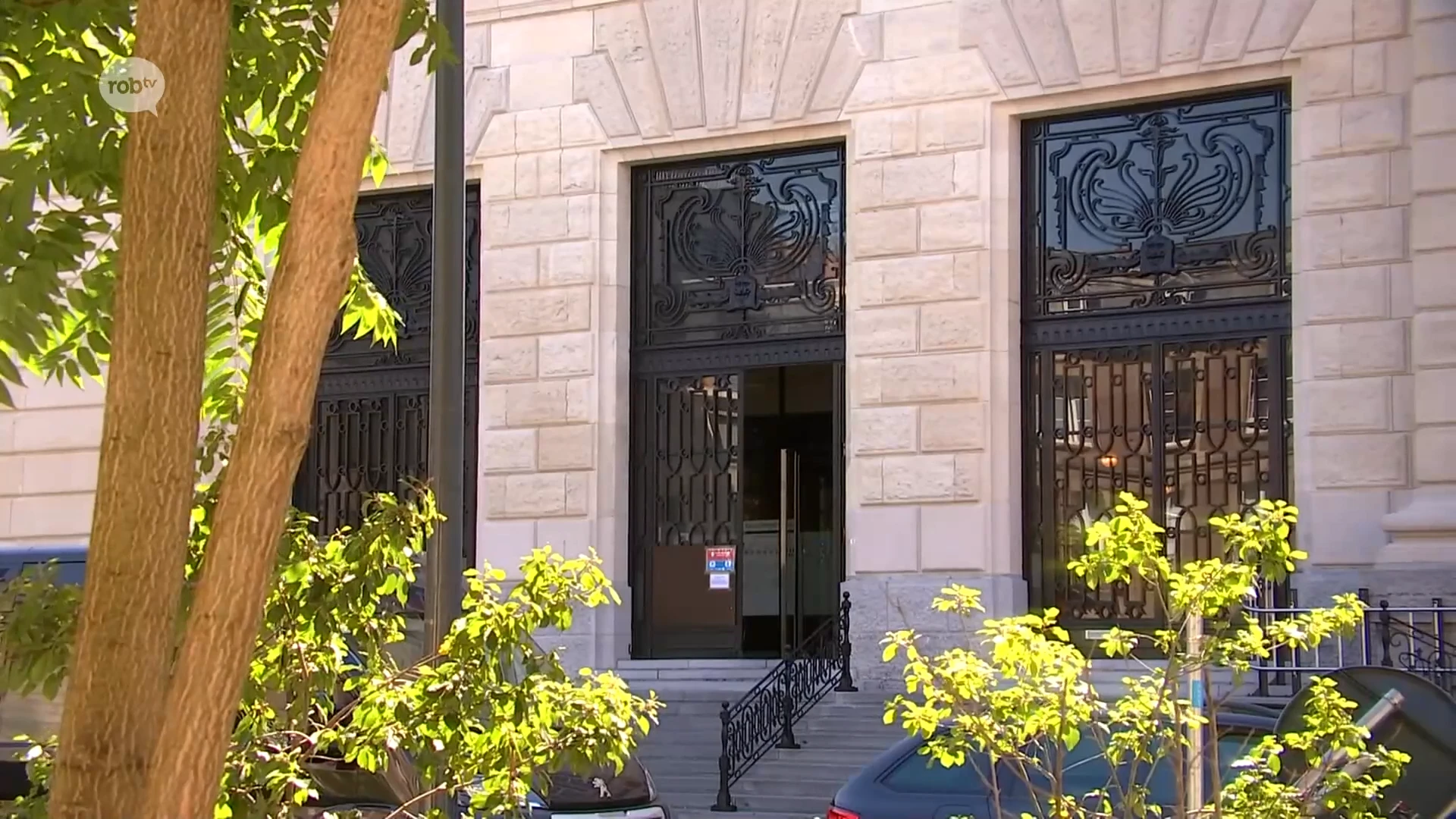 Hoofdafbeelding voor artikel Drie vrouwen opgepakt in onderzoek…