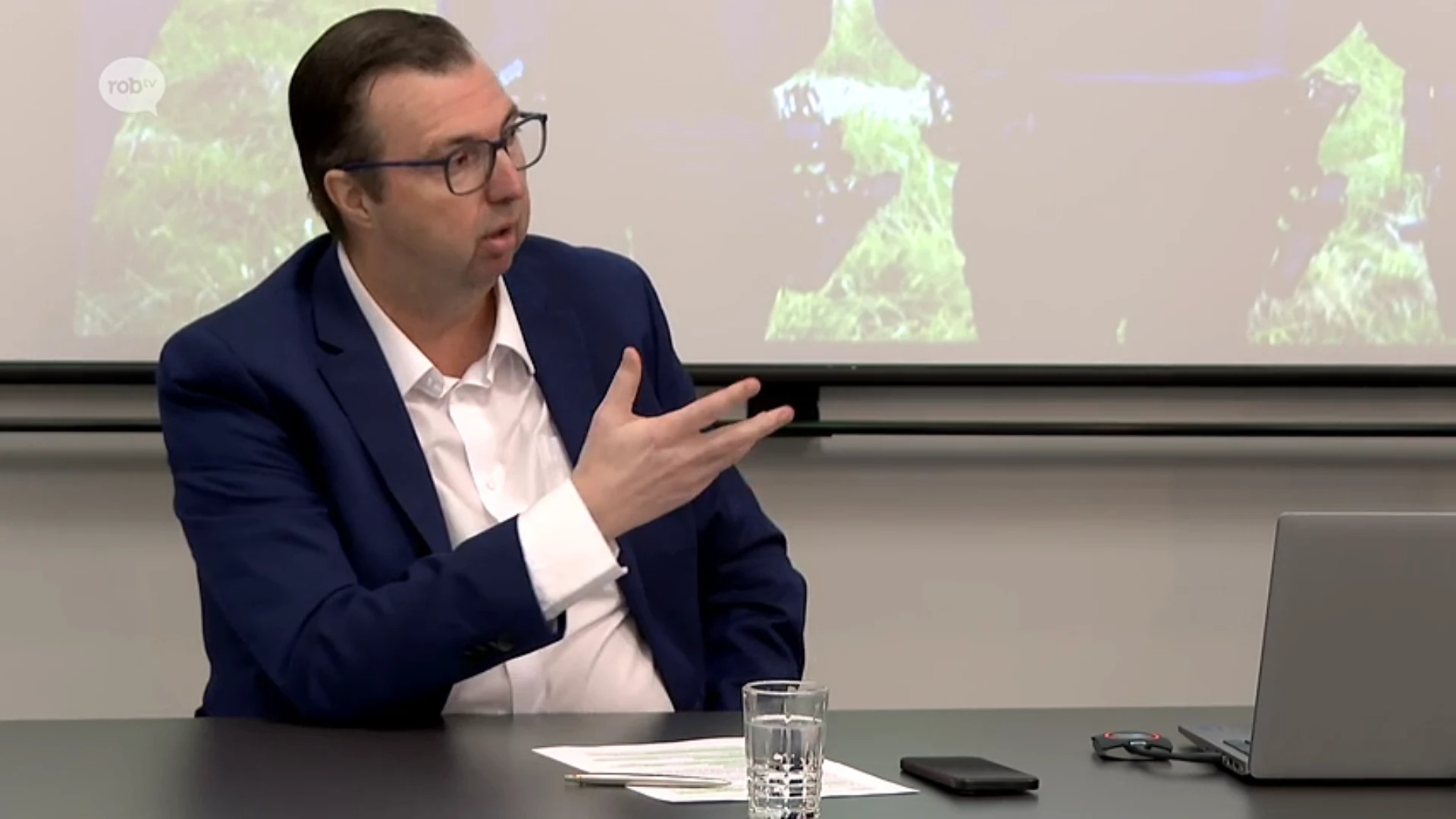 Hoofdafbeelding voor artikel Werken aan nieuw politiekantoor…