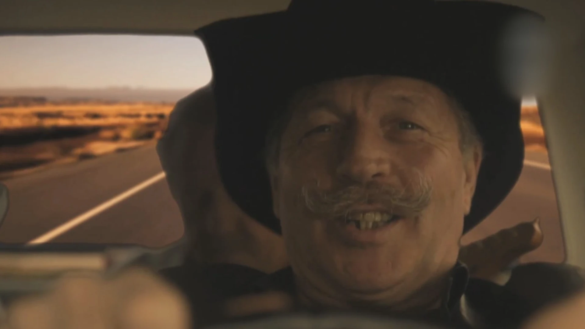 Hoofdafbeelding voor artikel Zanger en marktkramer Julien…