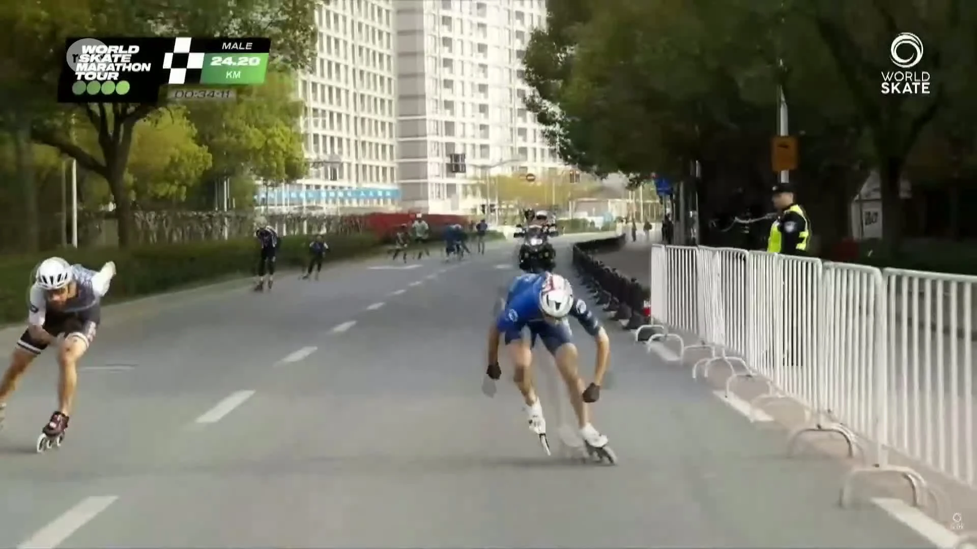 Hoofdafbeelding voor artikel Bart Swings wint skeelermarathon…