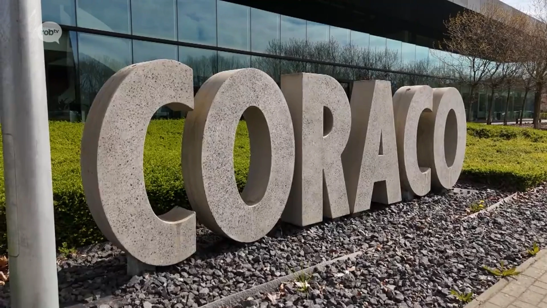 Hoofdafbeelding voor artikel Schrijnwerkerij Coraco in…